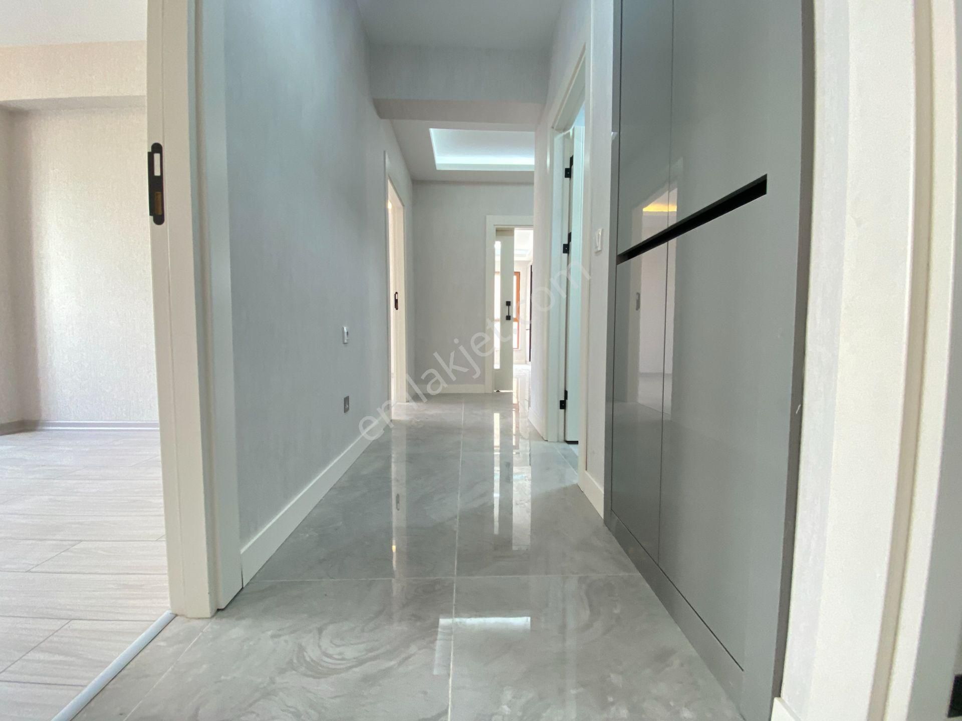 Gökçe Emlak'tan Sarayda Sıfır Yapı Ultralüx 2+1 Satılık Daire - Görsel 24