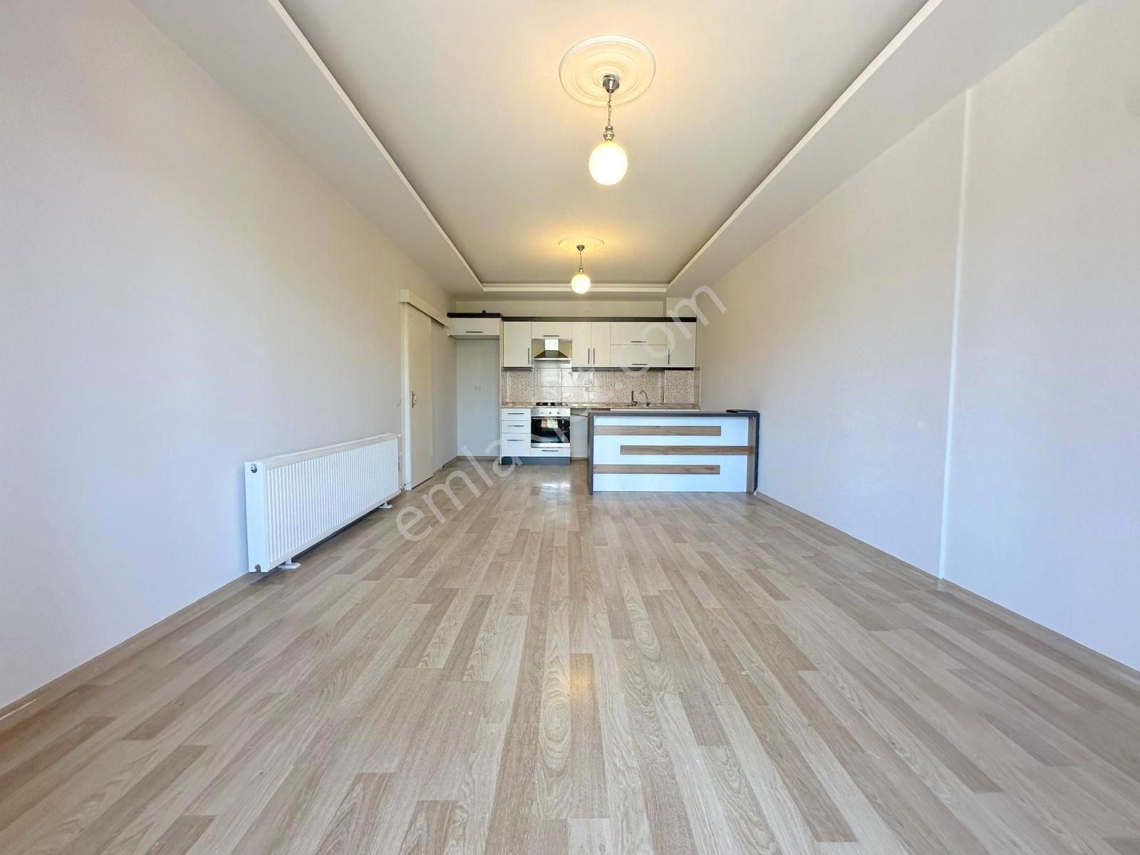 🔵✨altınkum'da Arakat Geniş Kullanım Alanlı 1+1 Daire