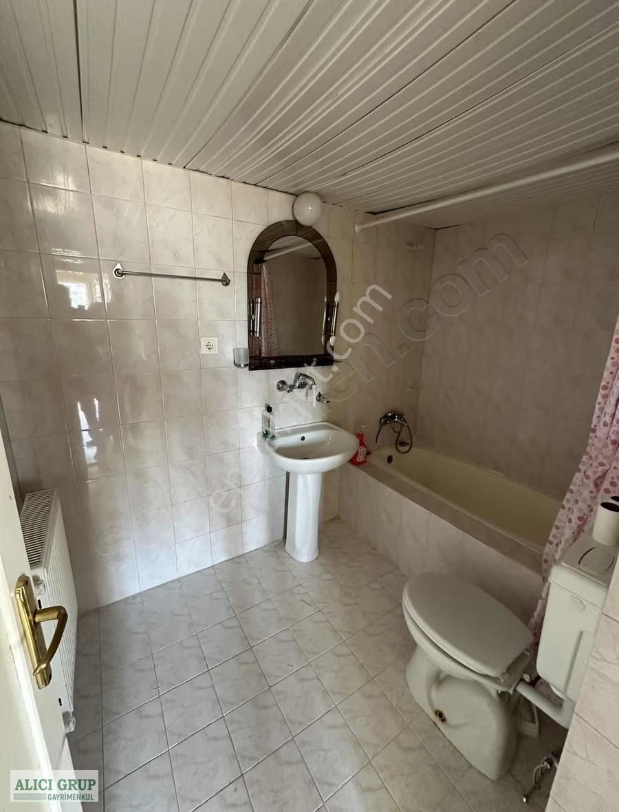 #yurt Mah. Geniş Doğalgazlı Kiralık 3+1 Daire - Görsel 8