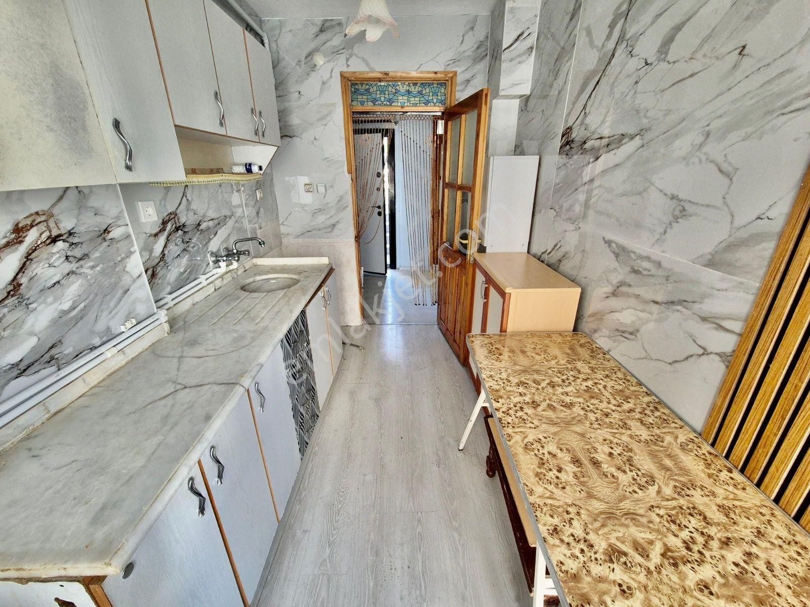 ▓zeytinli Gayrimenkul'den Ön Cephe Ara Kat & Yatırımlık 2+1 Satılık Daire - Görsel 19