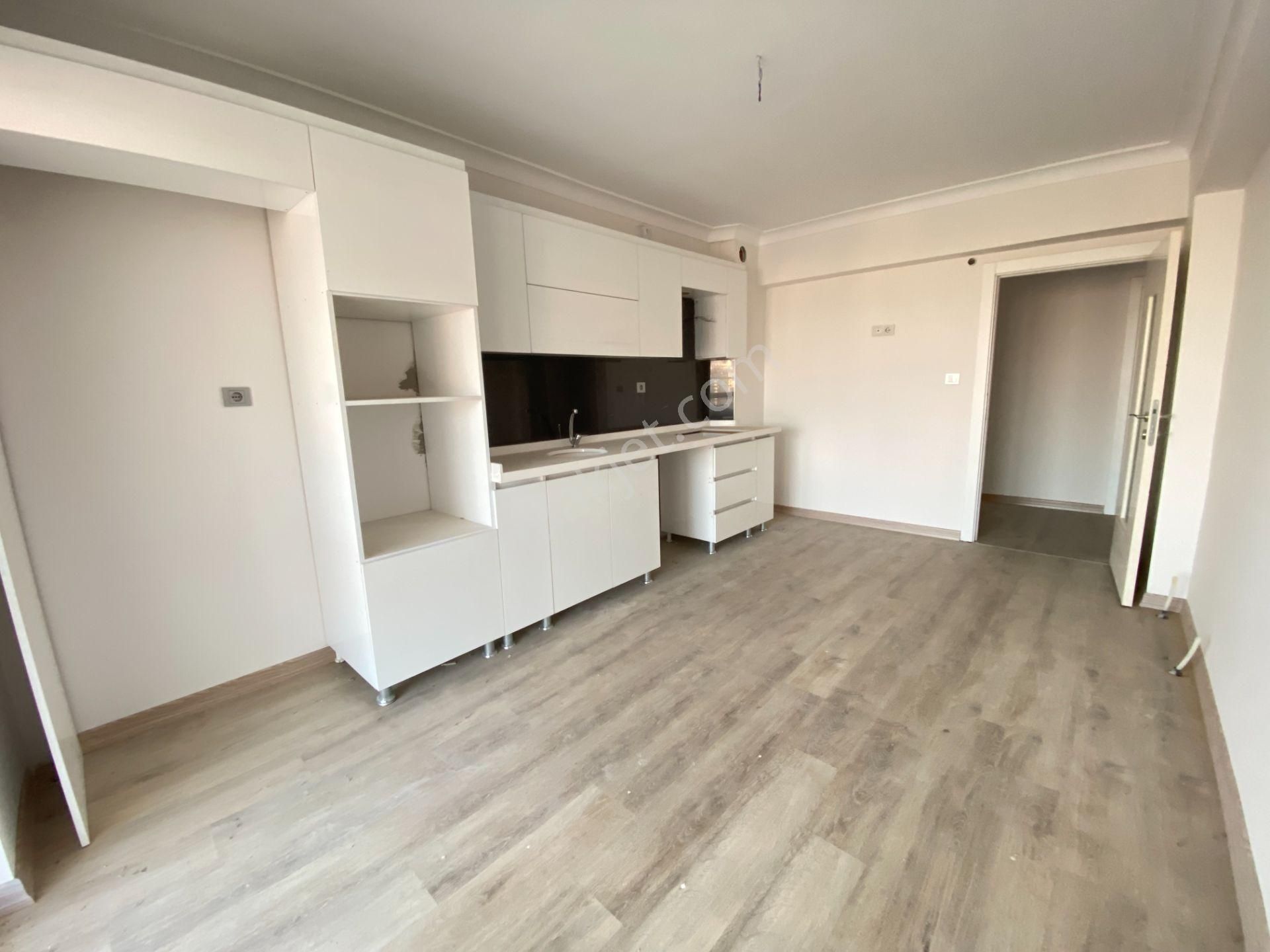 Gökçe Emlak'tan Sarayda Geniş Ultralüx 4+1 Sıfır Satılık Daire - Görsel 3