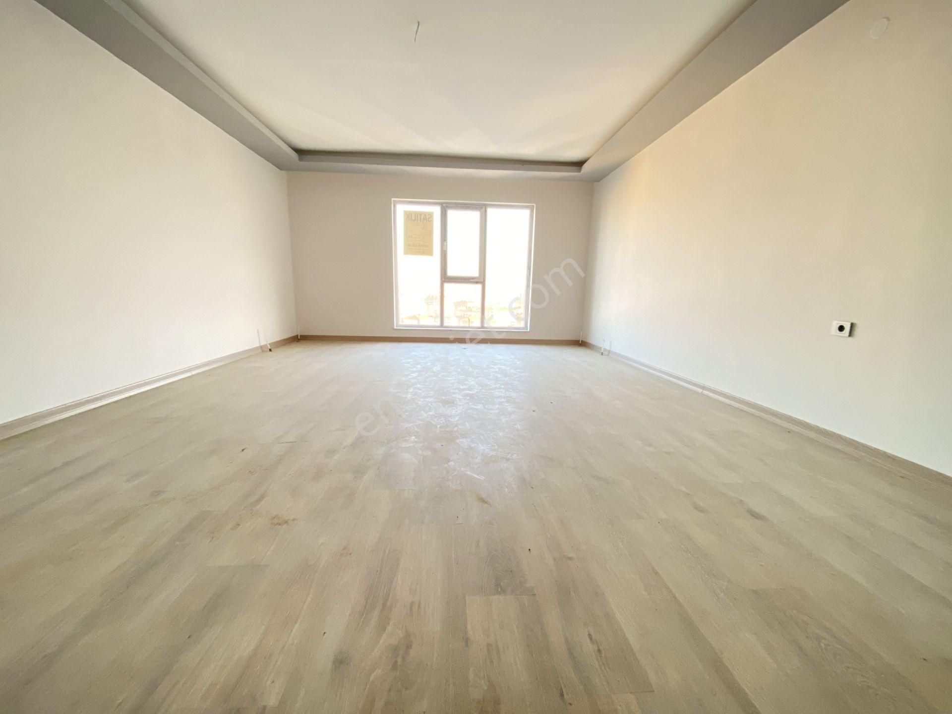 Gökçe Emlak'tan Sarayda Geniş Ultralüx 4+1 Sıfır Satılık Daire - Görsel 2