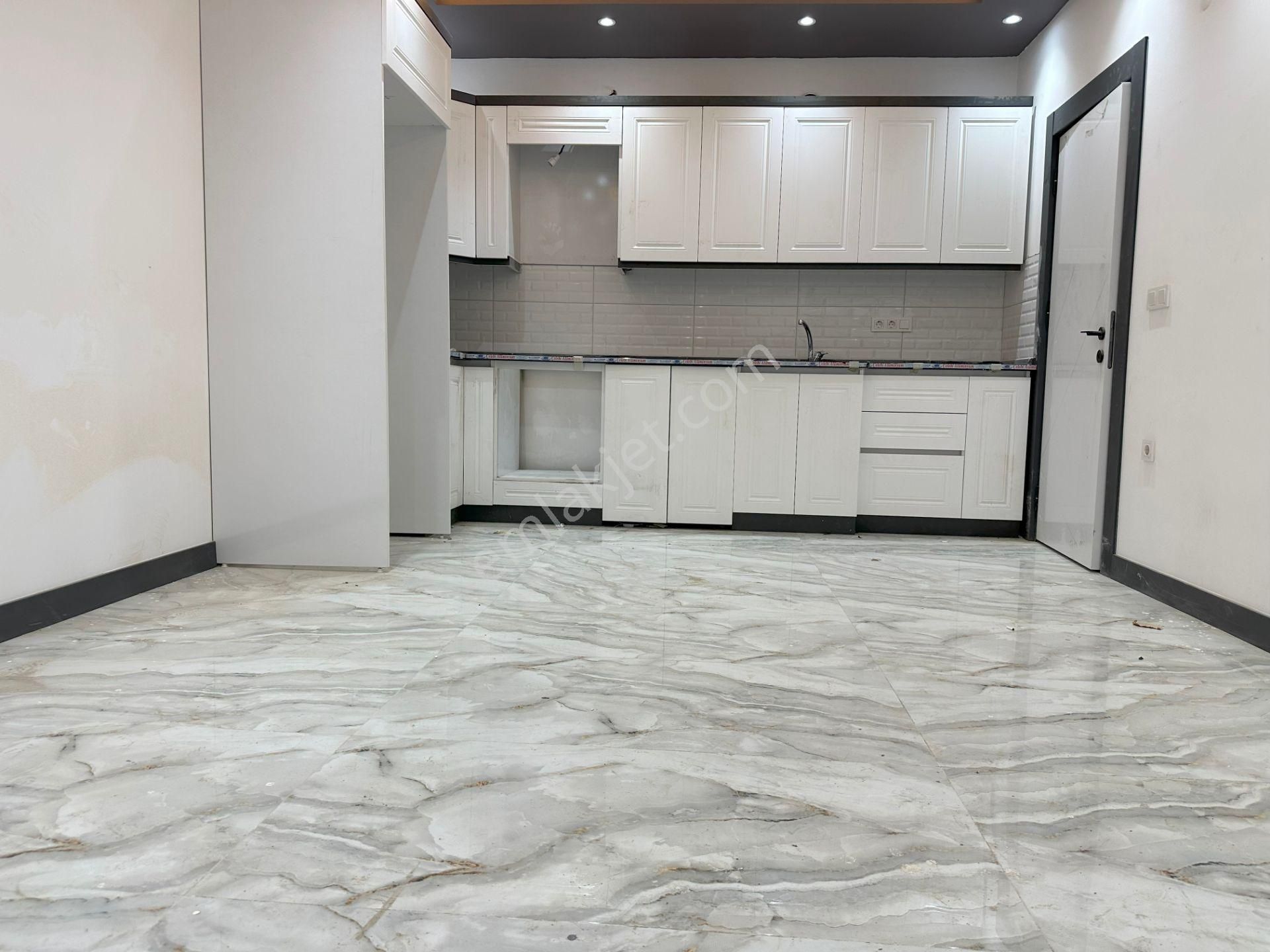 Goldhouse Dan Satılık Esenköy De 1+1 Havuzlu Lüks Daire - Görsel 16