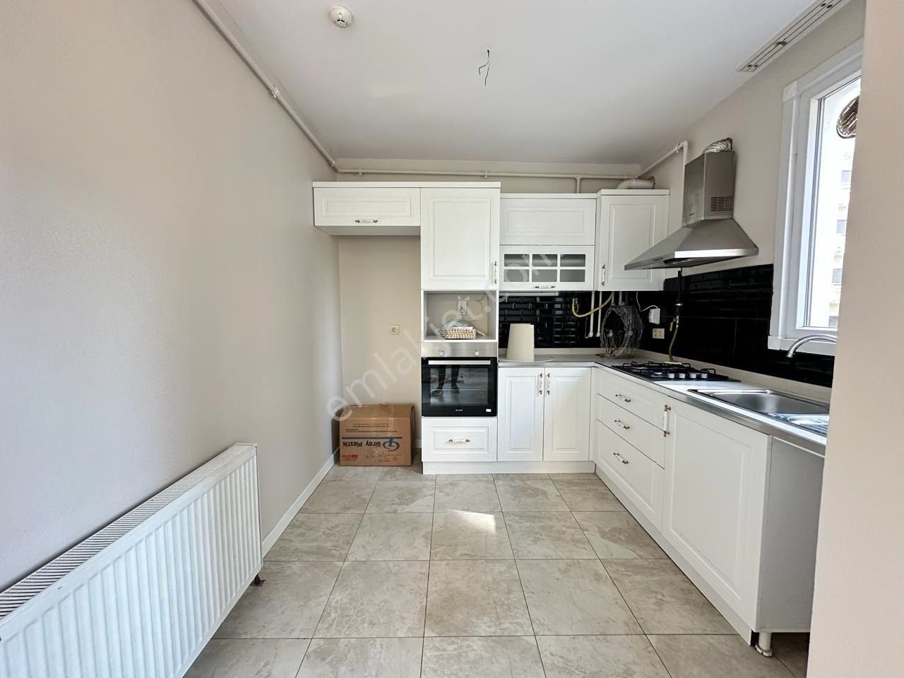 Poyraz'dan Kozyatağı'nda Yeni Binada Marmaraya Yakın 2+1 Satılık - Görsel 8