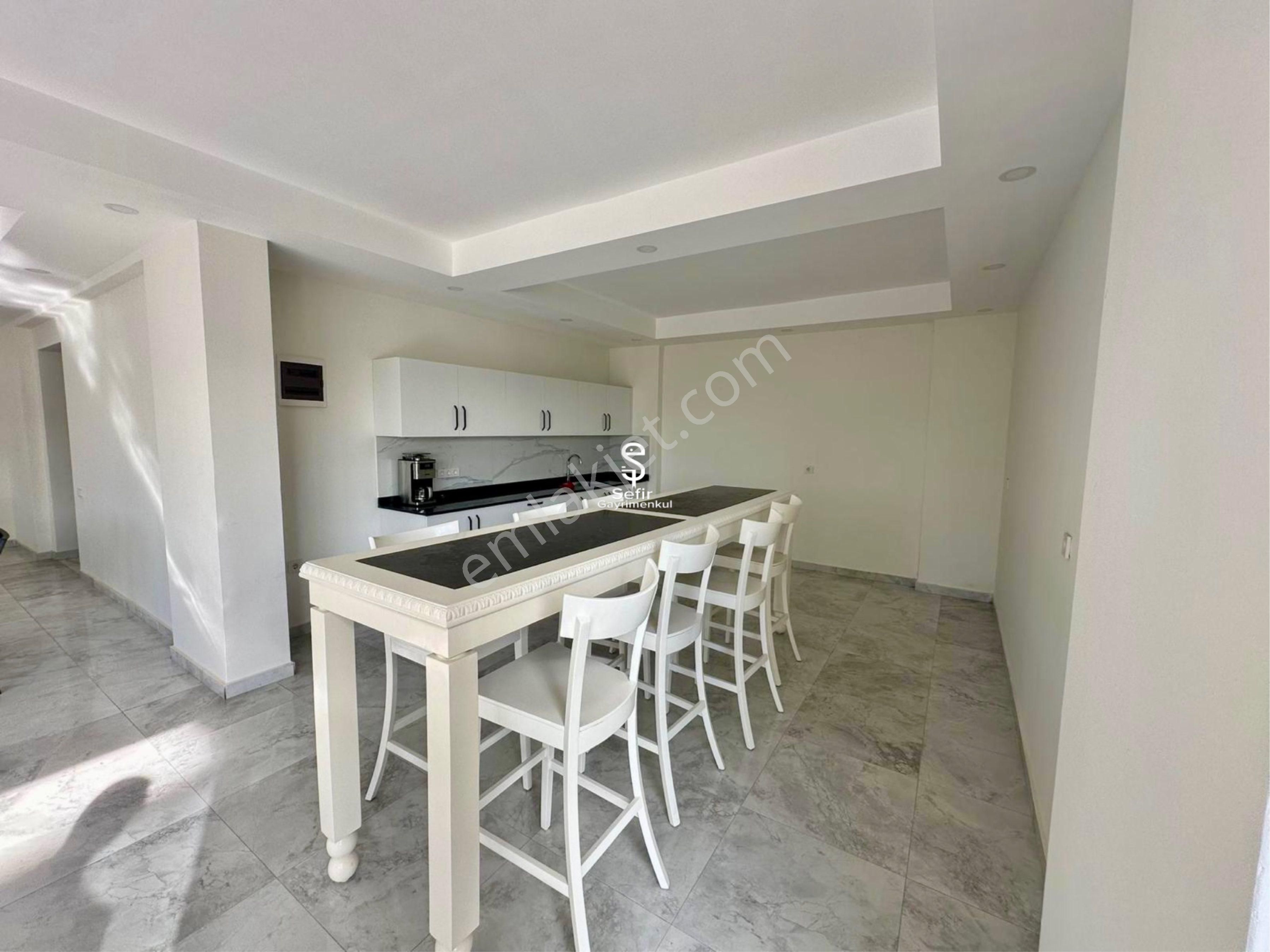 Alanya Kestel'de Kiralık 1+1 Aktiviteli Denize 150m Eşyalı Daire - Görsel 14