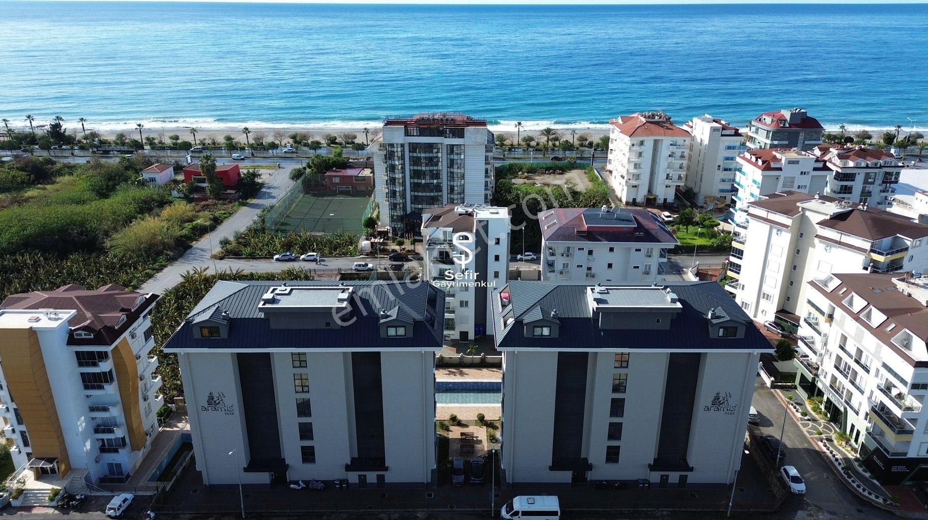 Alanya Kestel'de Kiralık 1+1 Aktiviteli Denize 150m Eşyalı Daire