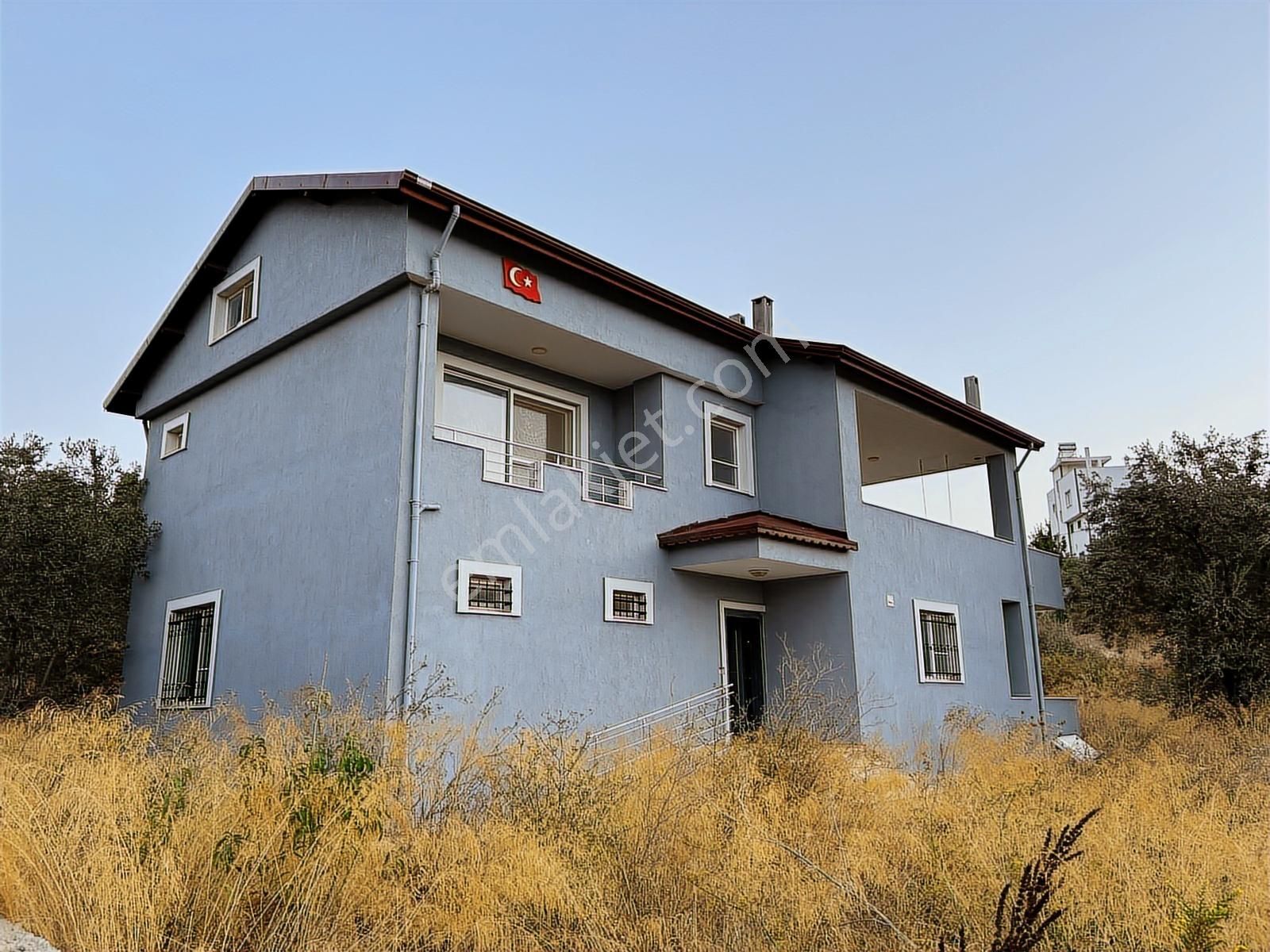 Rw Nefes' Ten Pelitköy' De 600 M2 Arsa İçerisinde Müstakil Villa