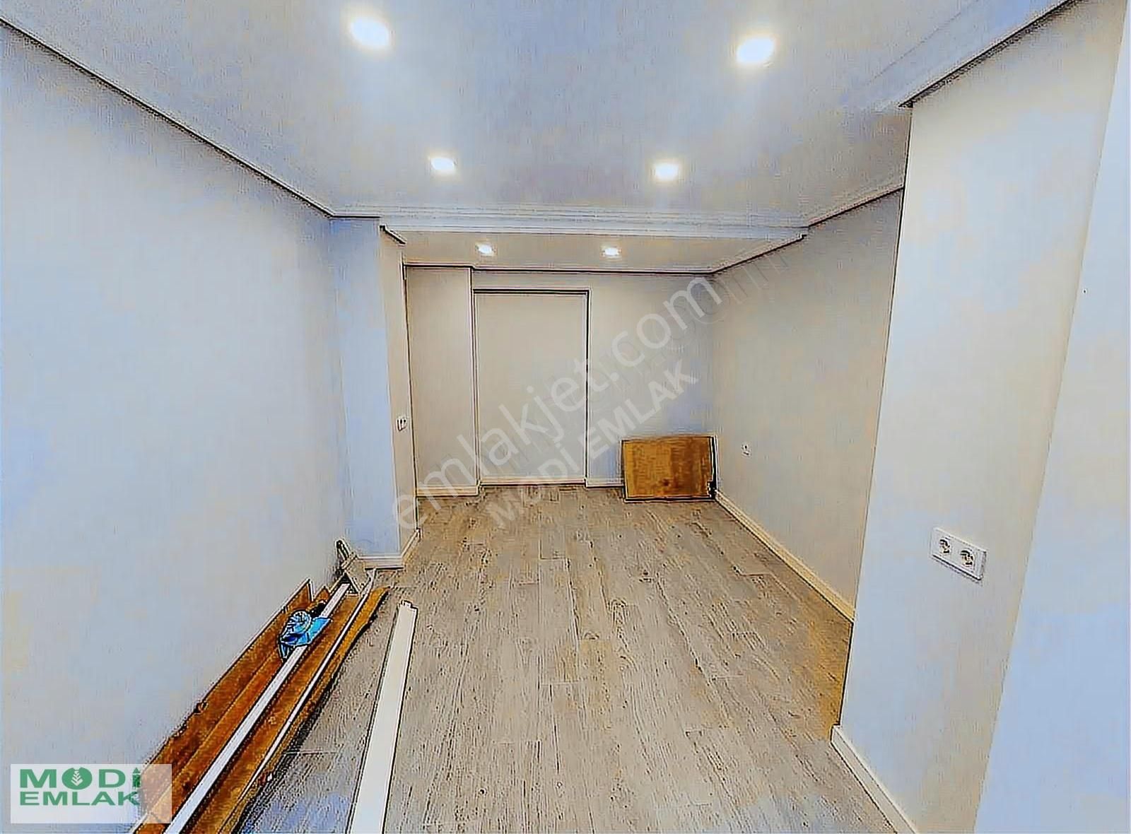 Üsküdar'da Sıfır, Bahçeli 2+1 Daire: 130m² Bahçe, Merkezi Konum - Görsel 5