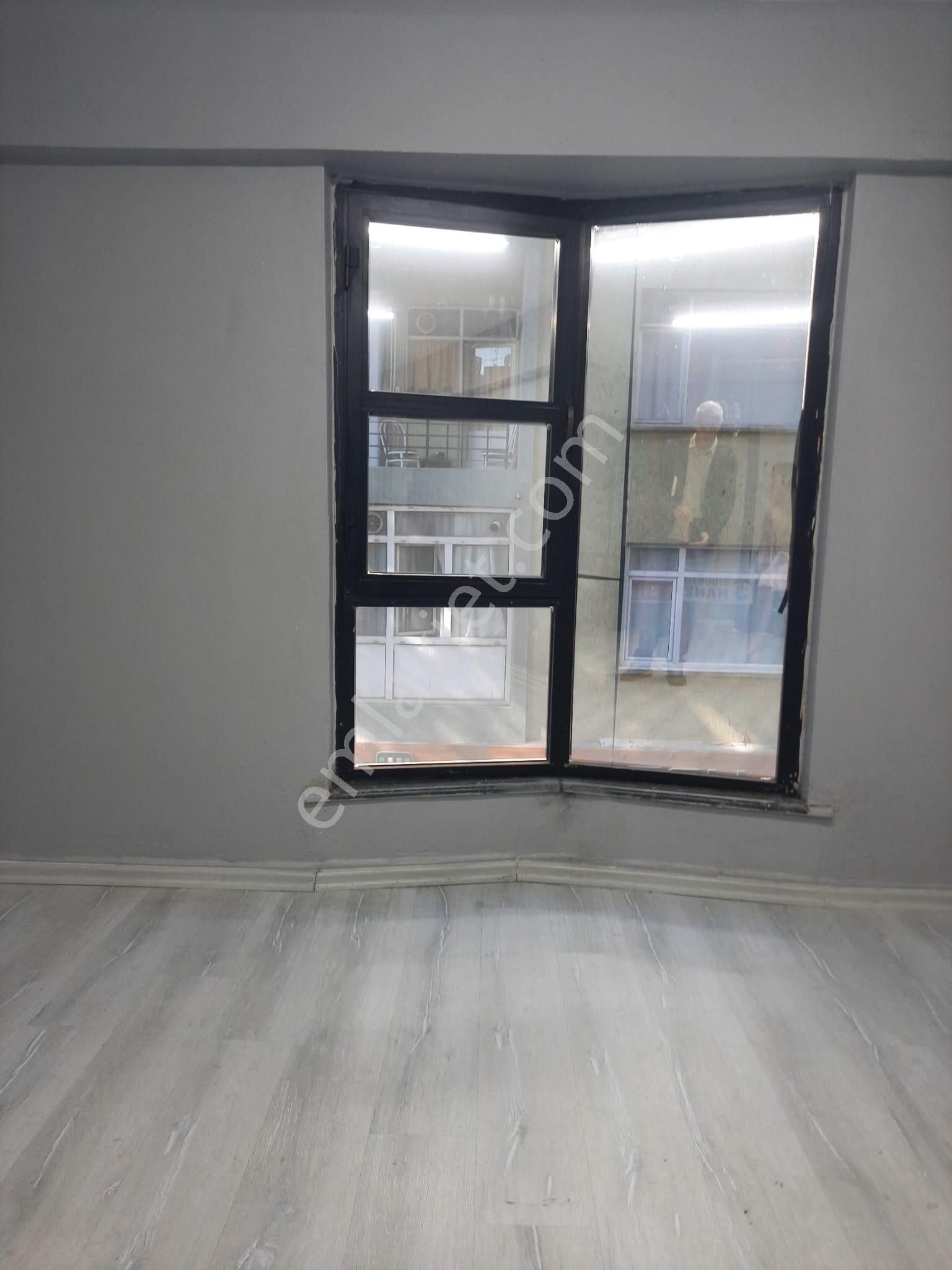 Pendik Uzmanı Cemal Kınay'dan Çarşı Merkezde Kiralık Ofis - Görsel 6