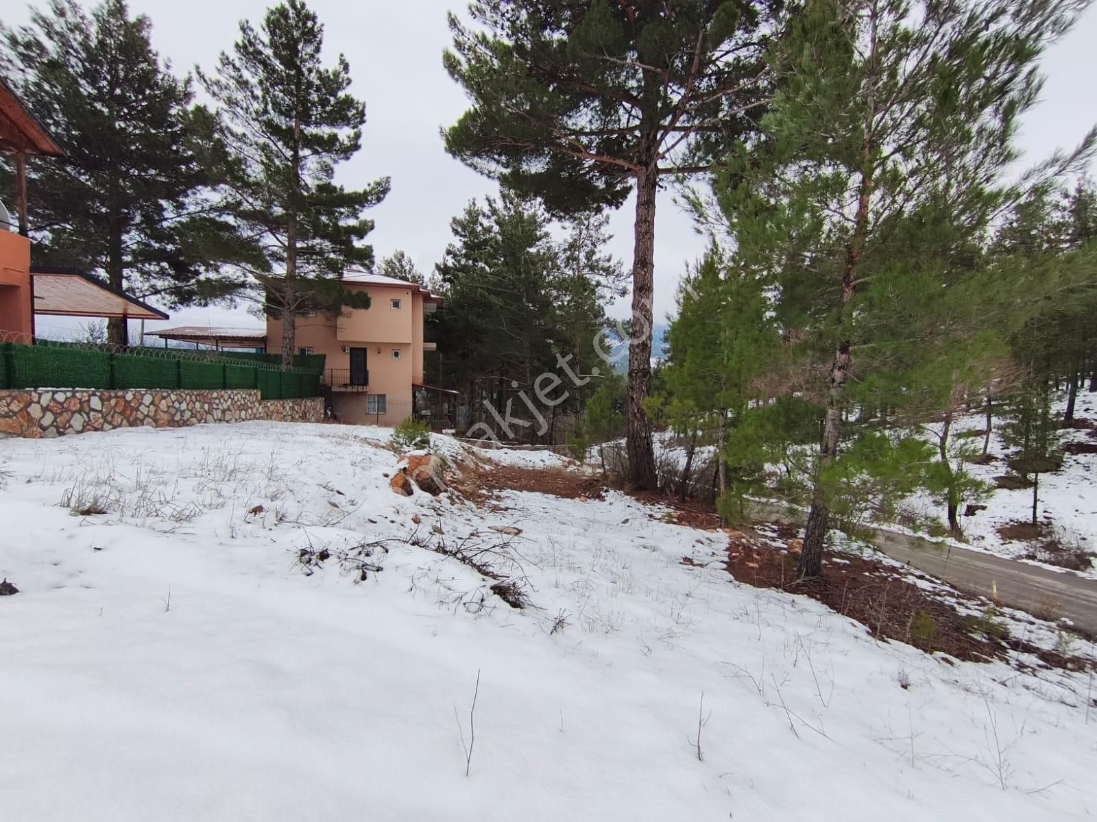 Kar Emlaktan Yeni Konacıkta Çarşı Merkezine Yakın 400 M2 Satılık Arsa - Görsel 13