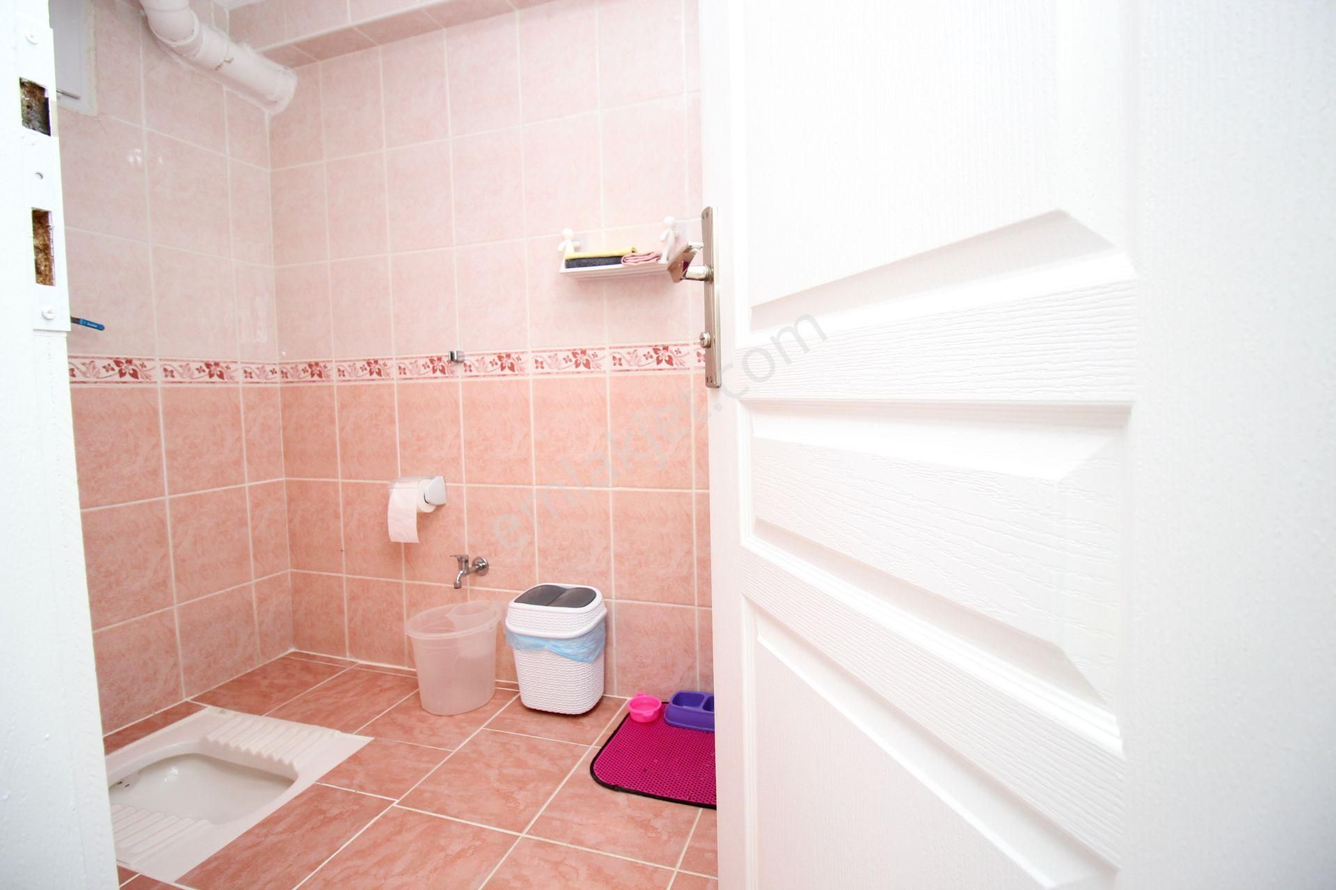 Emre Emlaktan Selçukluda 3+1 Kat Yüksekliğinde Ultra Lüx Satılık - Görsel 22