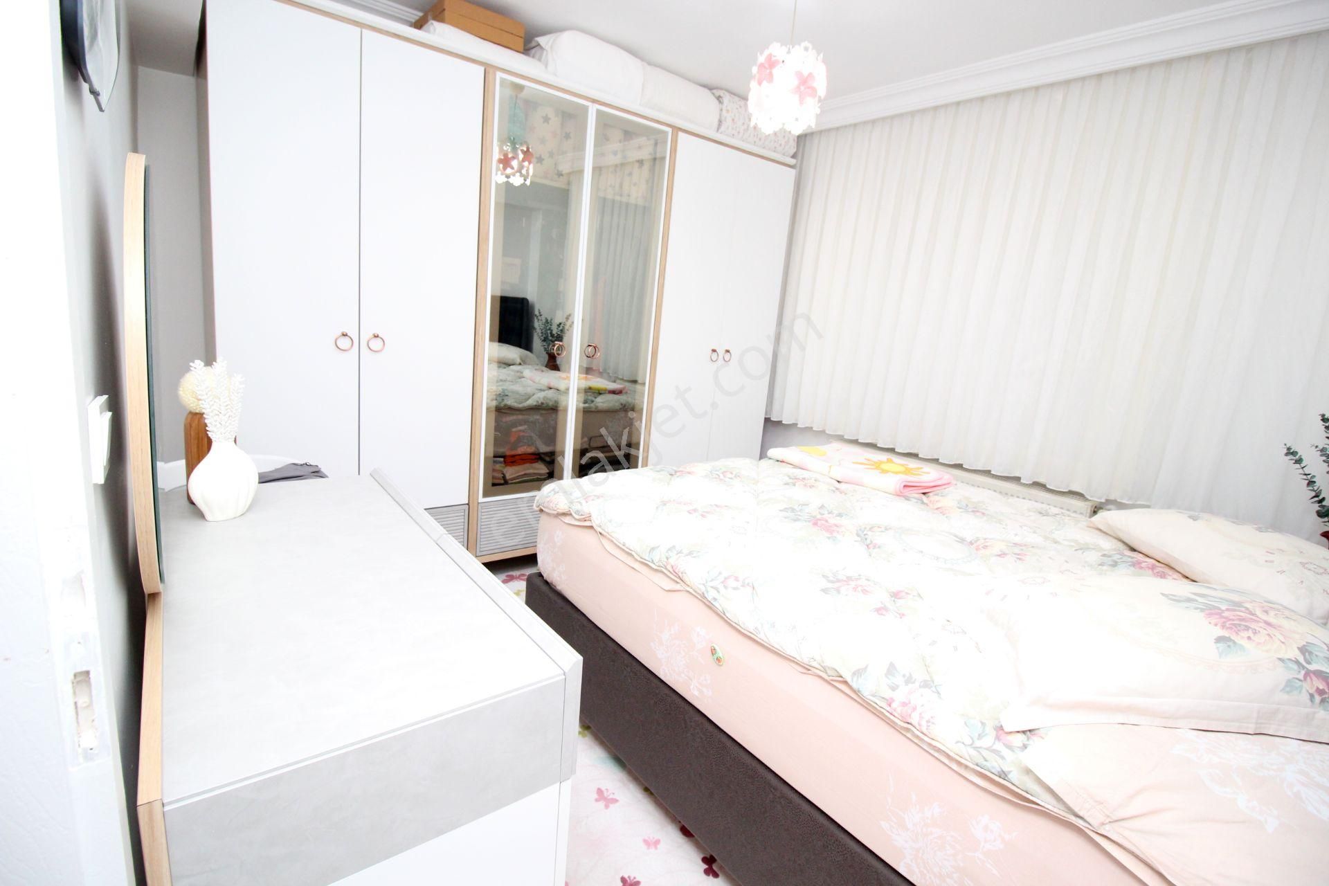 Emre Emlaktan Selçukluda 3+1 Kat Yüksekliğinde Ultra Lüx Satılık - Görsel 17