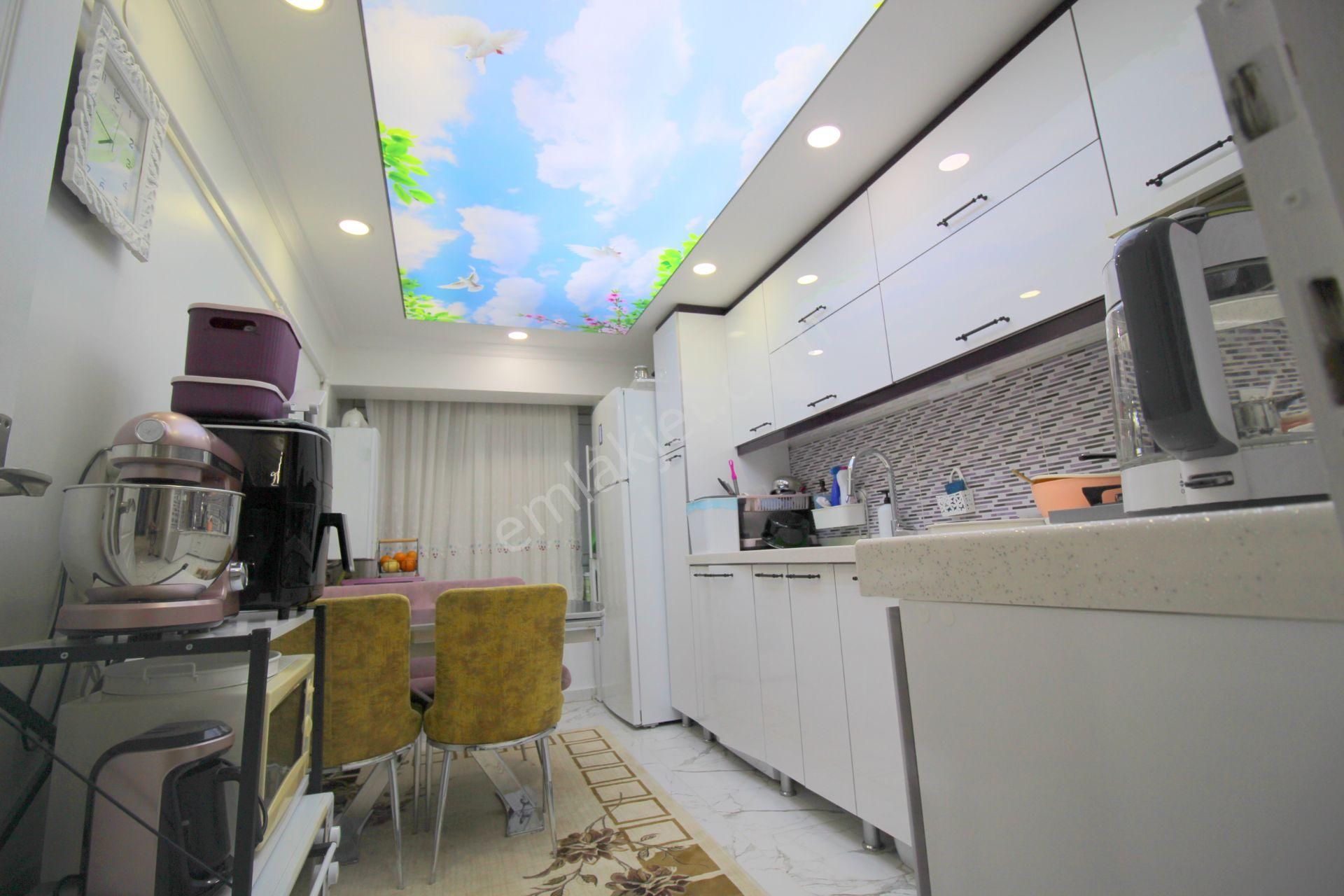 Emre Emlaktan Selçukluda 3+1 Kat Yüksekliğinde Ultra Lüx Satılık - Görsel 2