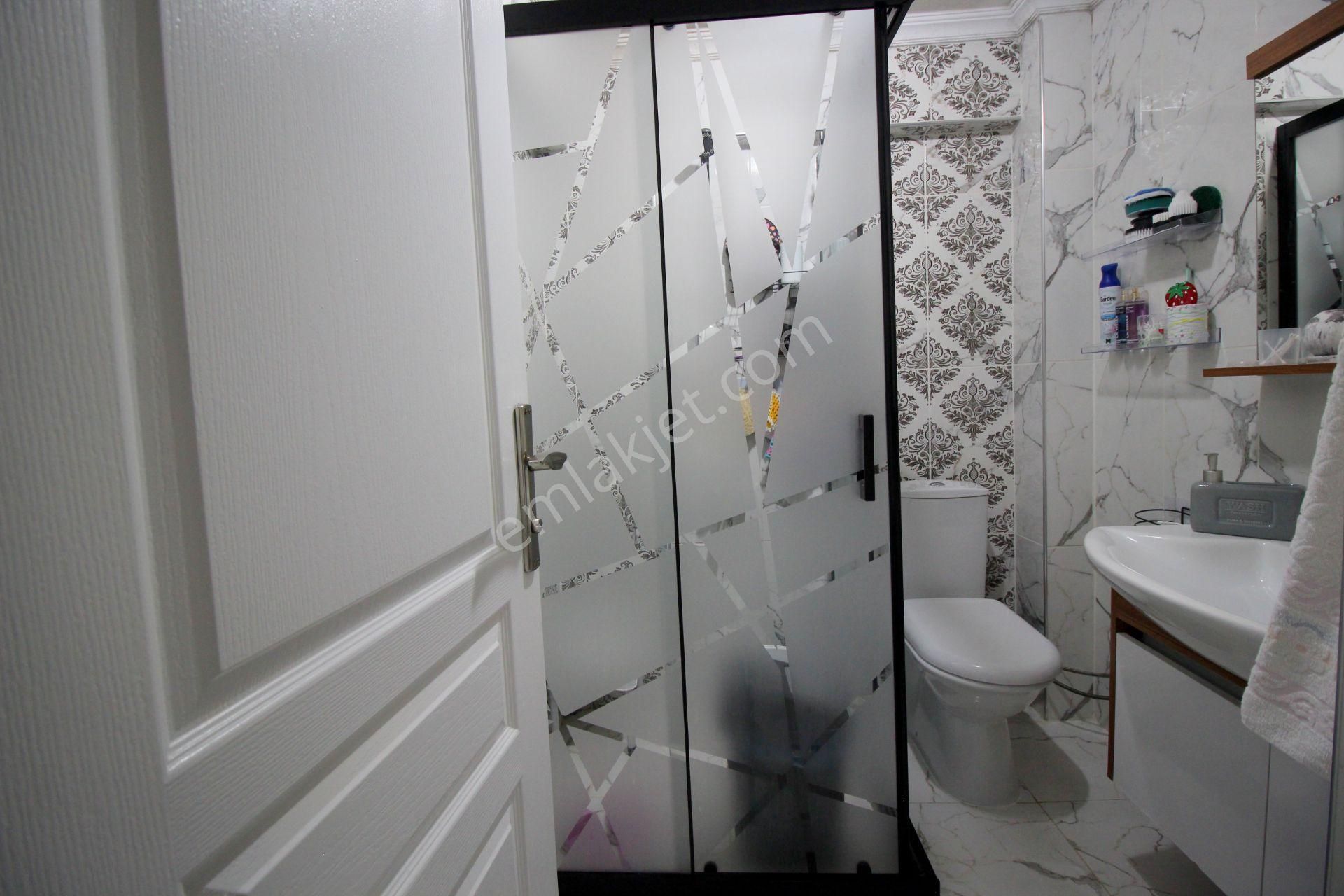 Emre Emlaktan Selçukluda 3+1 Kat Yüksekliğinde Ultra Lüx Satılık - Görsel 18