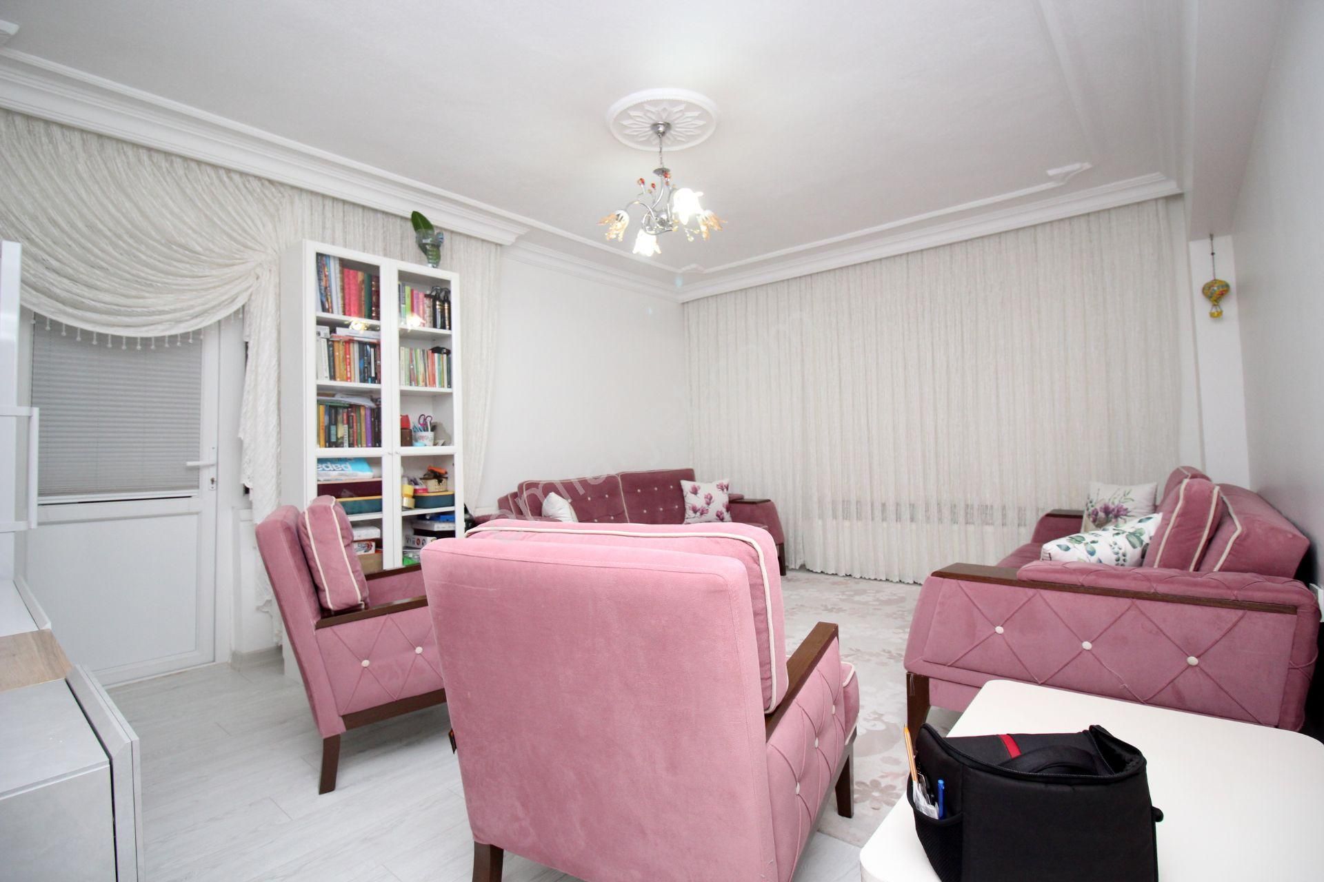 Emre Emlaktan Selçukluda 3+1 Kat Yüksekliğinde Ultra Lüx Satılık - Görsel 9