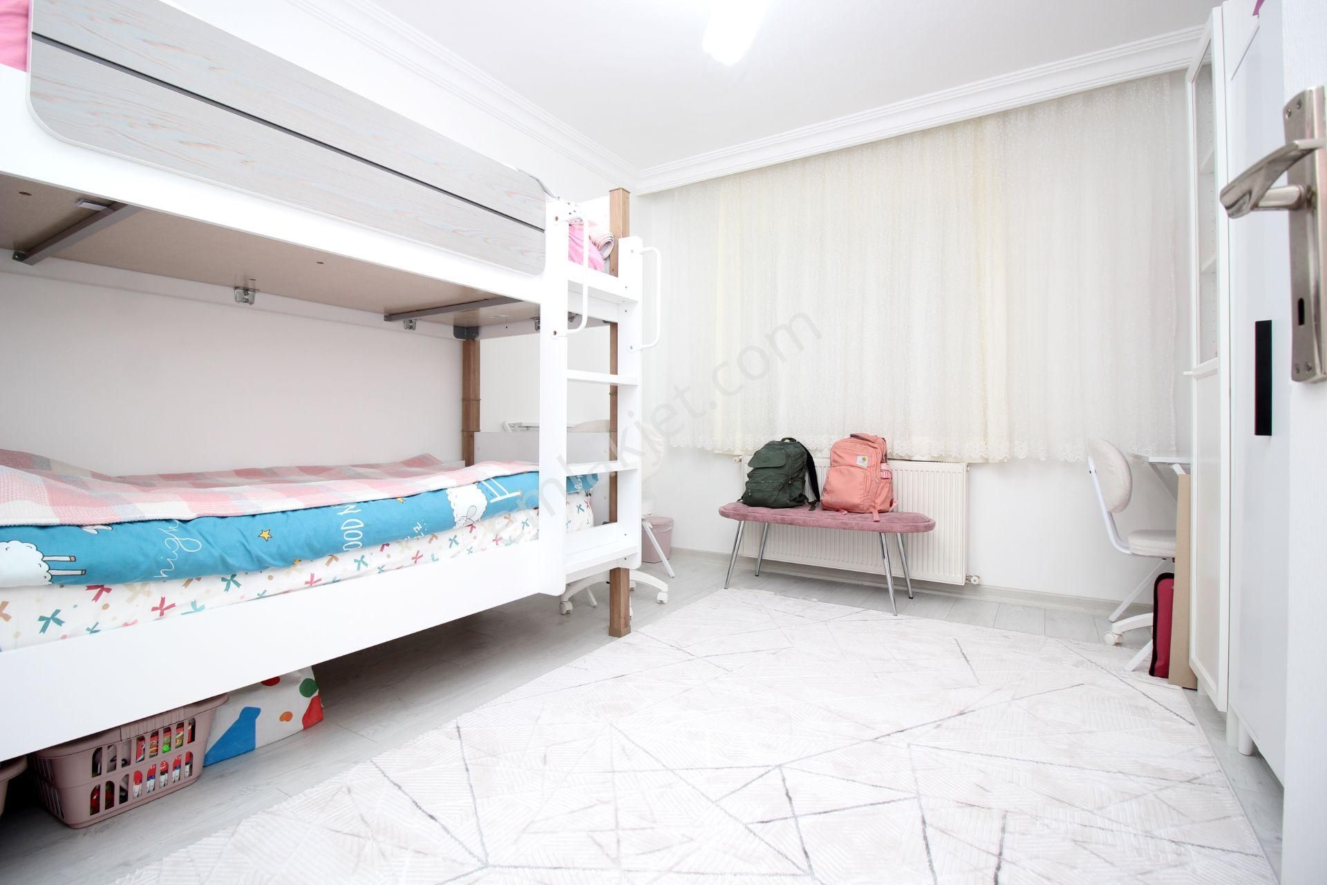 Emre Emlaktan Selçukluda 3+1 Kat Yüksekliğinde Ultra Lüx Satılık - Görsel 12