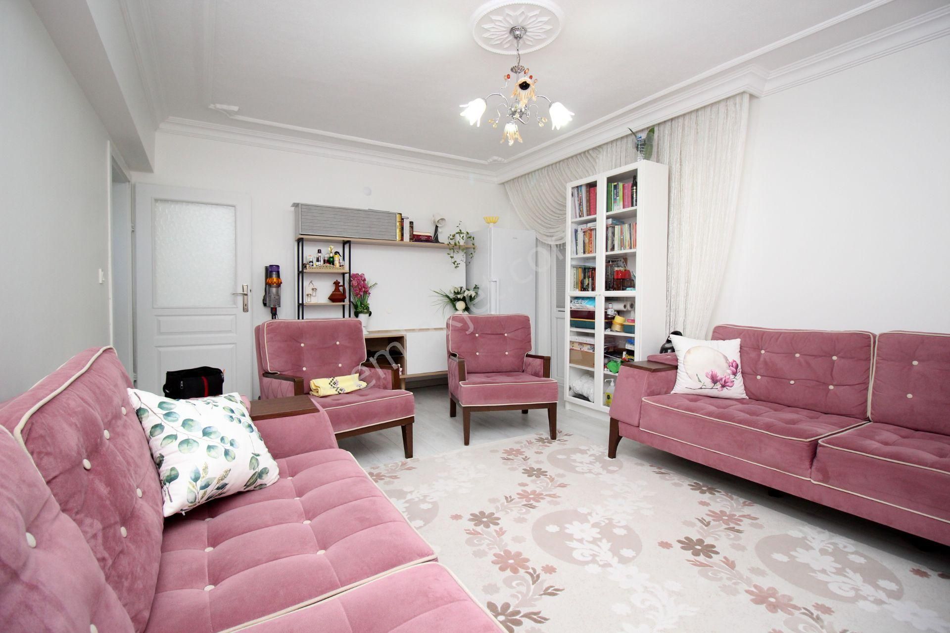 Emre Emlaktan Selçukluda 3+1 Kat Yüksekliğinde Ultra Lüx Satılık - Görsel 10