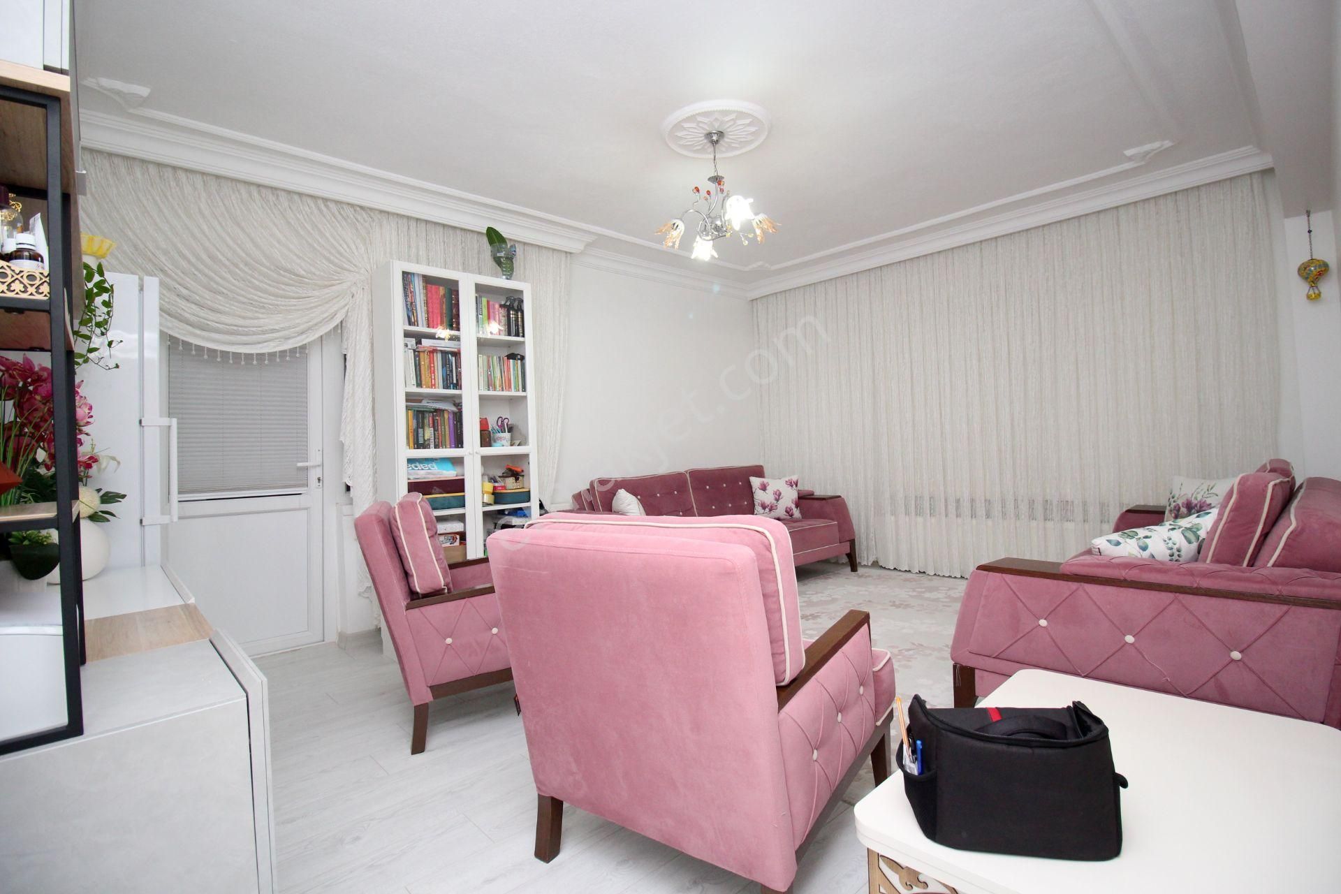 Emre Emlaktan Selçukluda 3+1 Kat Yüksekliğinde Ultra Lüx Satılık - Görsel 8