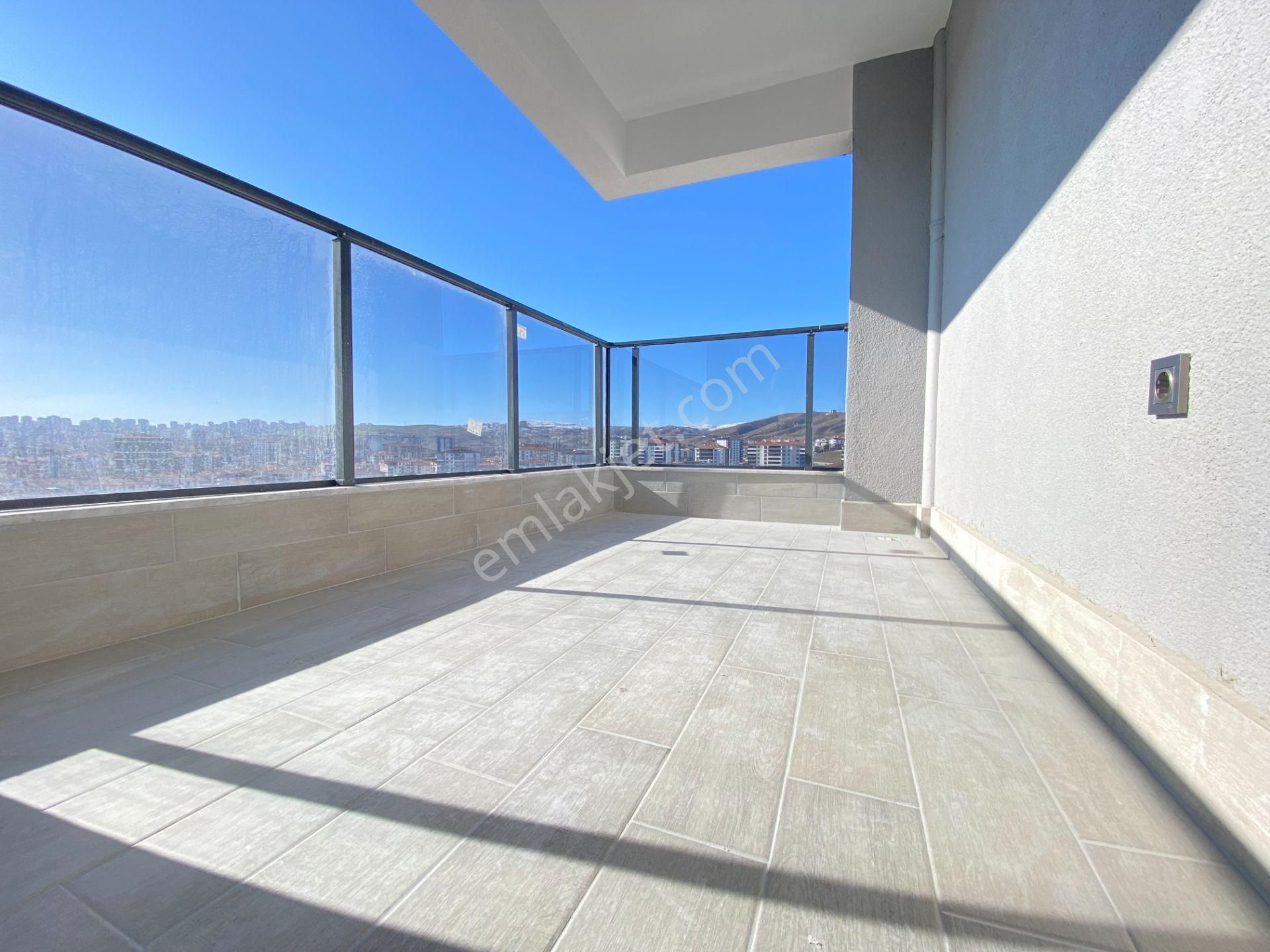 Gökçe Emlak'tan Sarayda Ultralüx Sitede 4+1 Loft Daire - Görsel 7