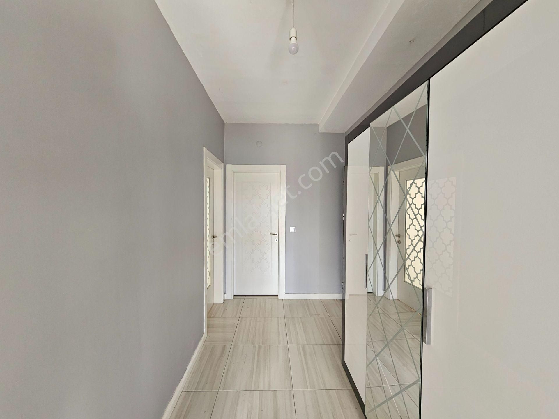 Selahaddin Eyyübi Mahallesinde Kapalı Otoparklı 3+1 Satılık Fırsat Daire - Görsel 24