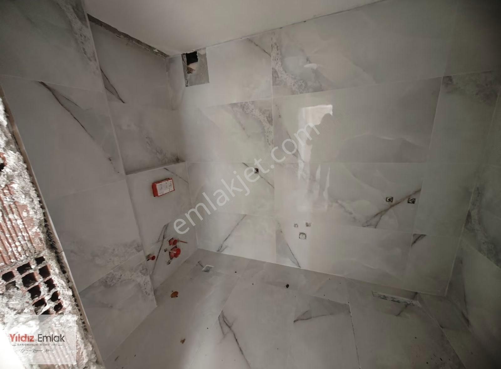 (fırsat Daire ) Tuzla Caddesi Yakını Satılık 2+1 Ara Kat - Görsel 13