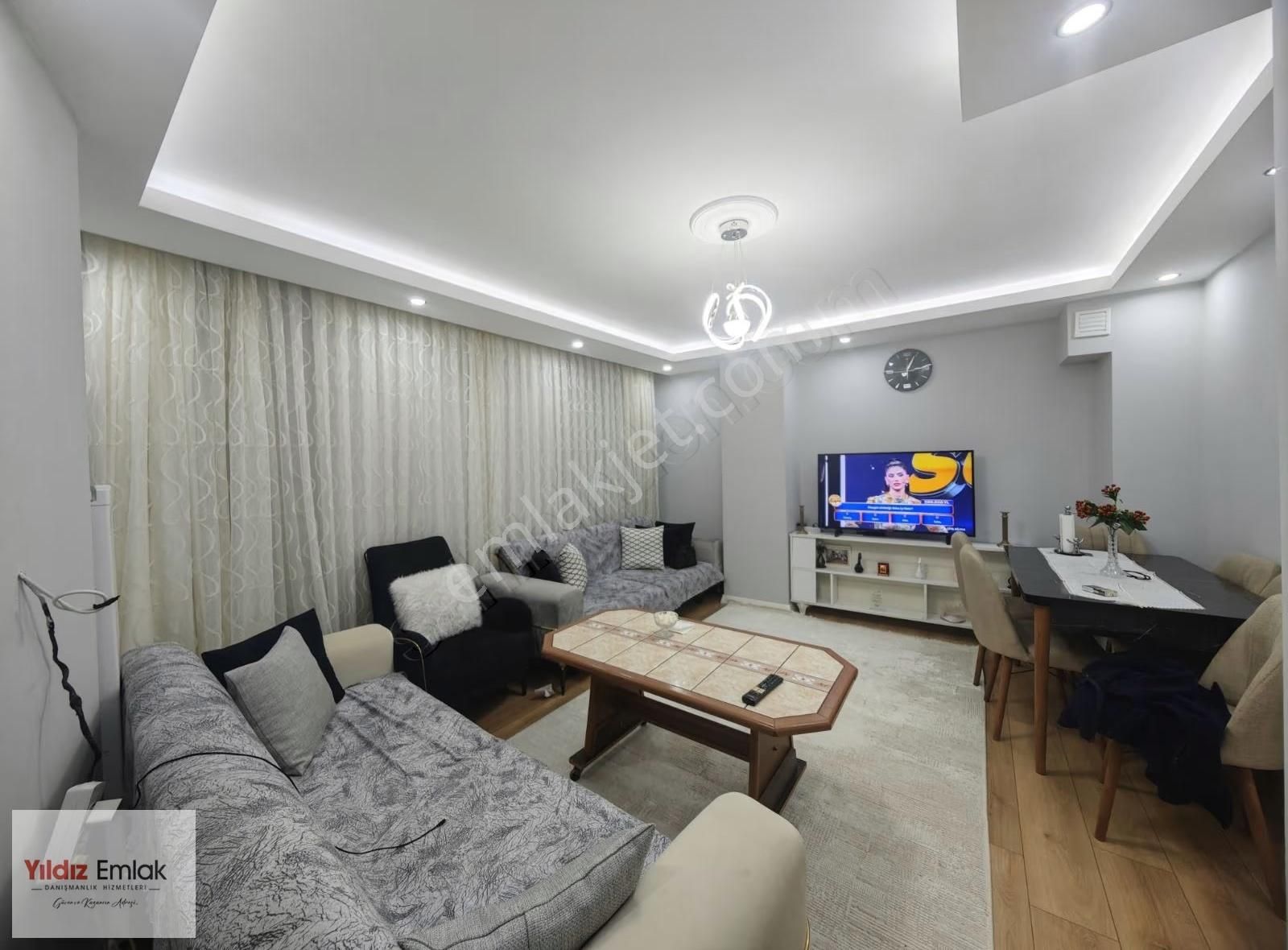 Tuzla Caddesi Yakını Yerden Isıtmalı Satılık 2+1 Ara Kat - Görsel 3