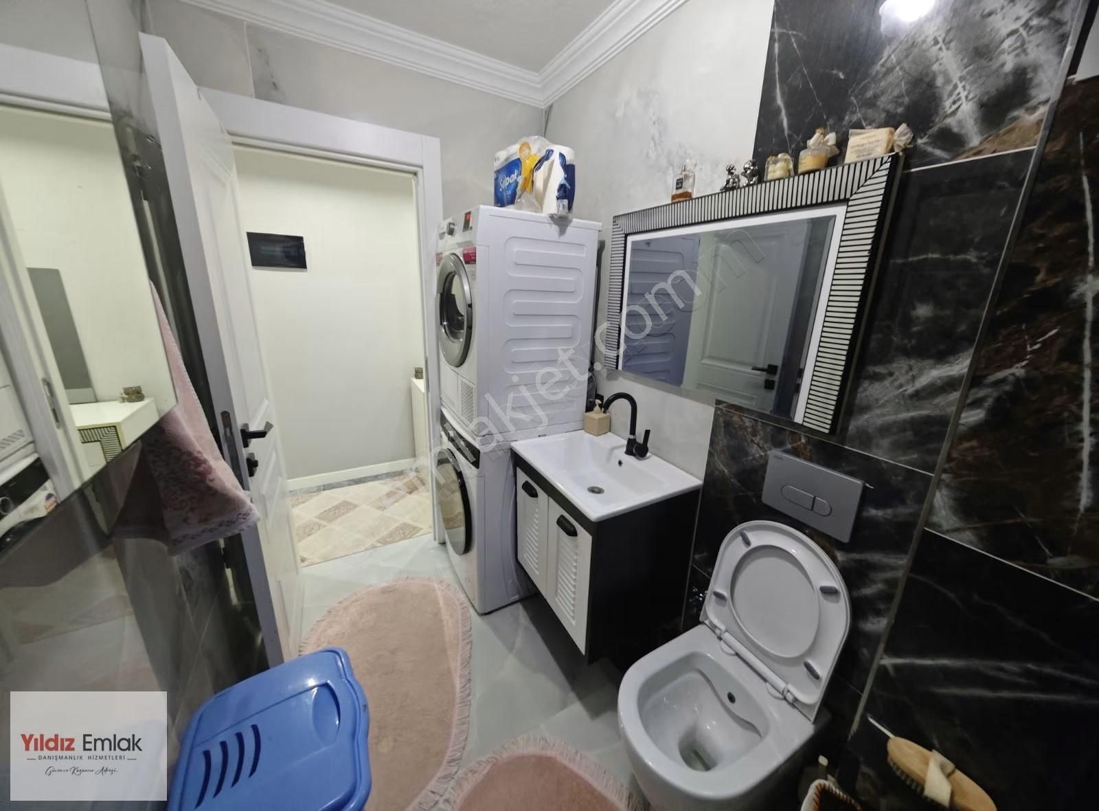 Tuzla Caddesi Yakını Yerden Isıtmalı Satılık 2+1 Ara Kat - Görsel 4