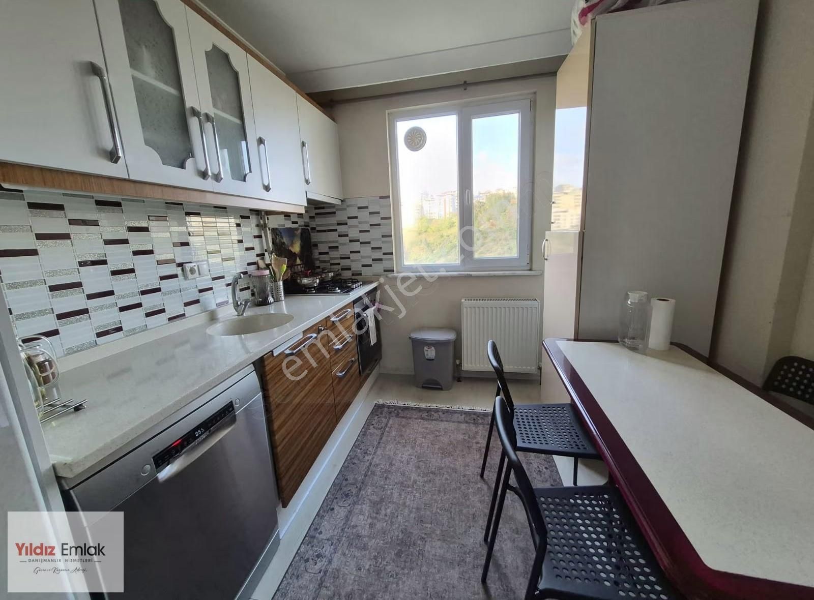 Gebze Barış Mah.de 4+1 200 M2 Asansörlü Üst Dubleks - Görsel 23