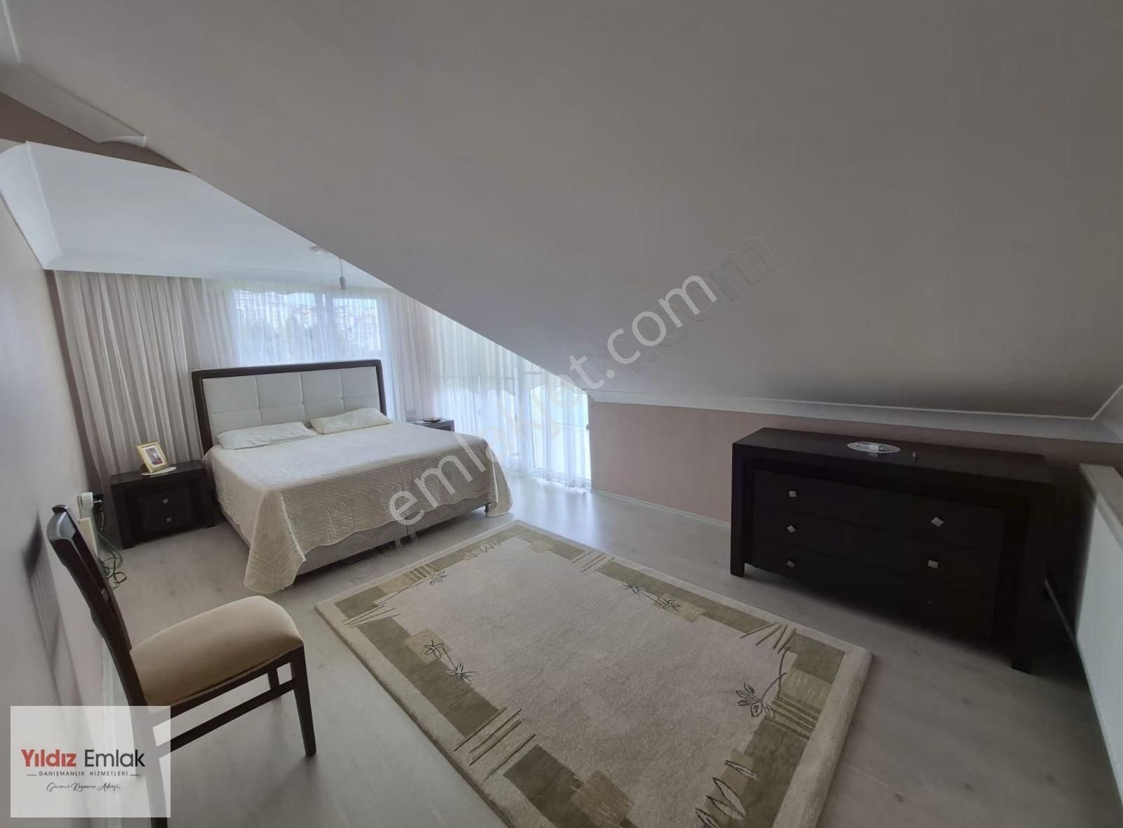 Gebze Barış Mah.de 4+1 200 M2 Asansörlü Üst Dubleks - Görsel 4