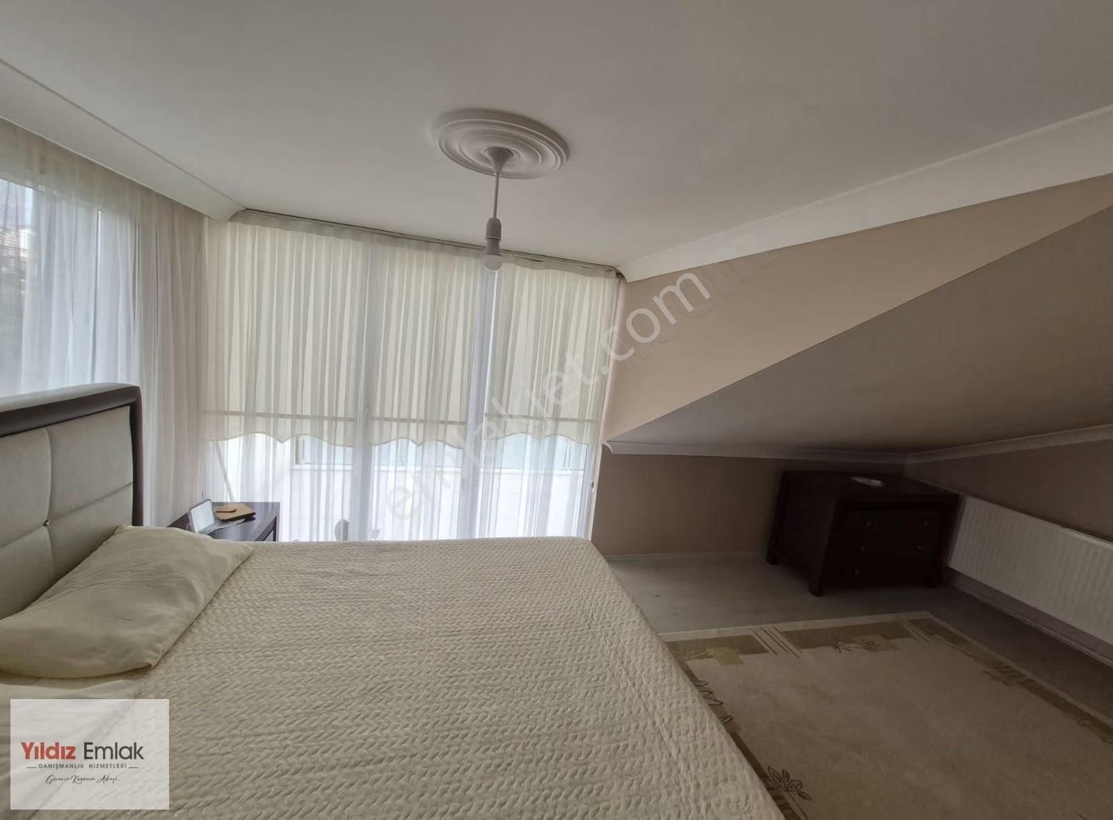 Gebze Barış Mah.de 4+1 200 M2 Asansörlü Üst Dubleks - Görsel 15