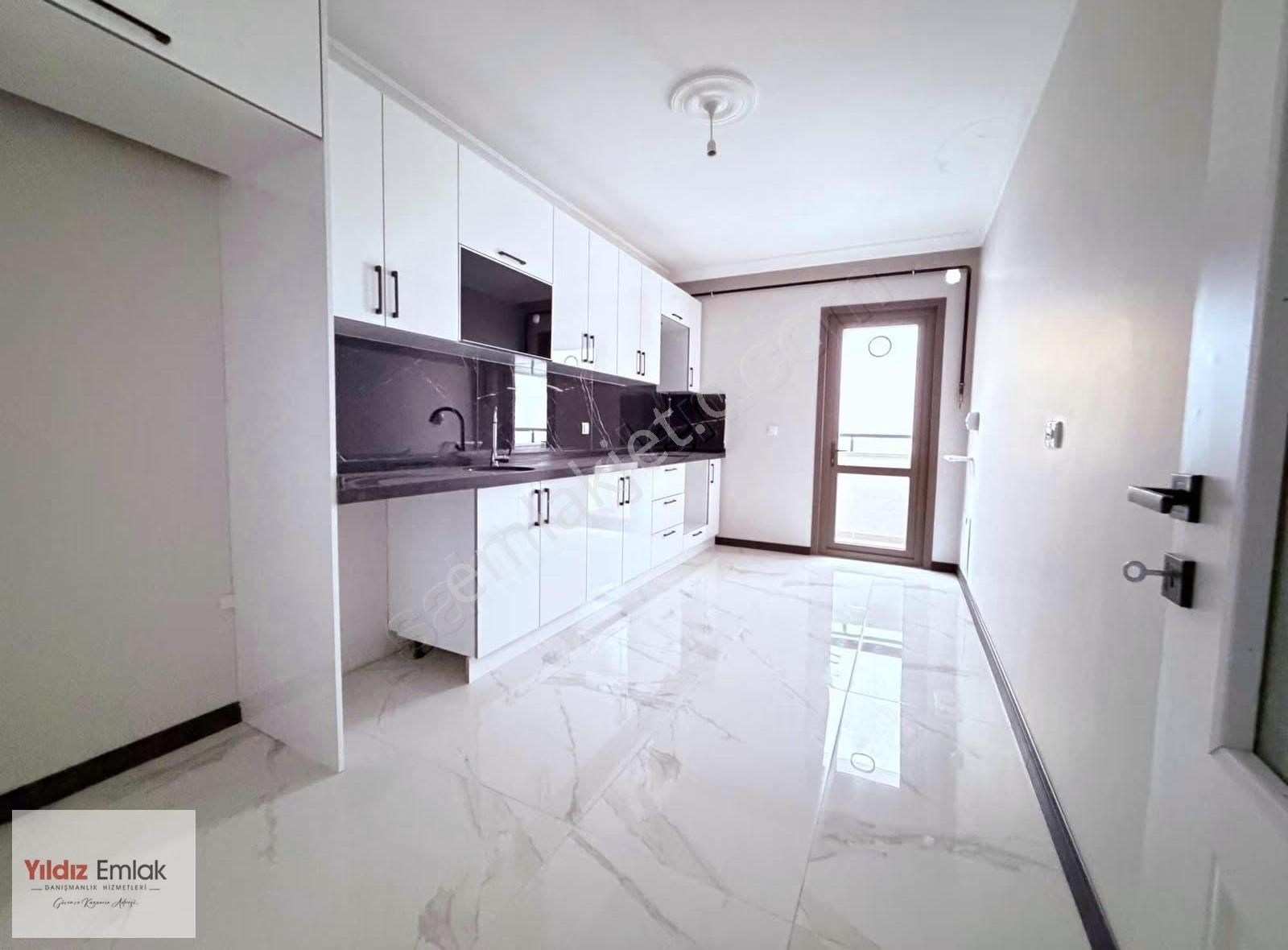 Sırasöğütler Mah 3+1 Satılık Asansörlü Dubleks