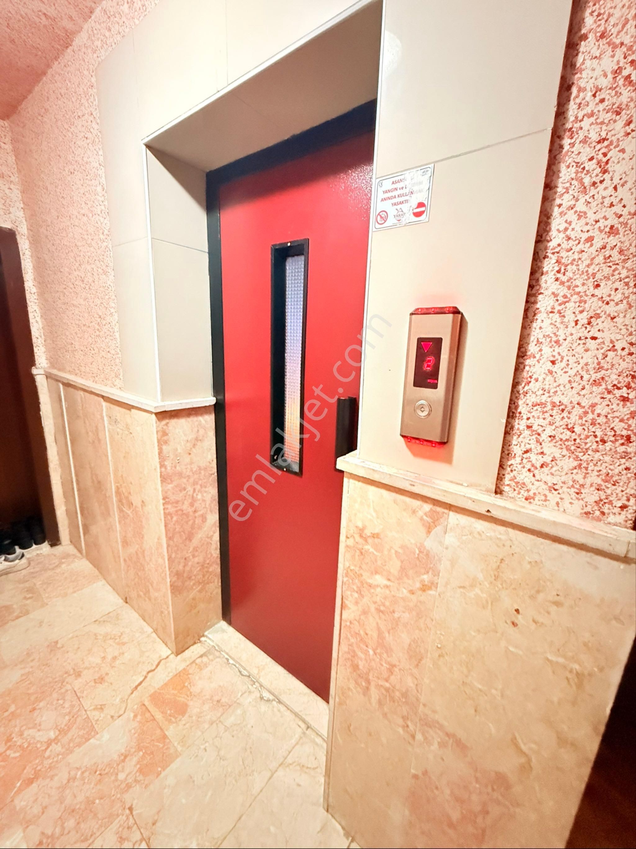 Keçiören Osmangazi Mah Manzaralı 3+1 Orta Kat Asansörlü Kiralık Daire - Görsel 24