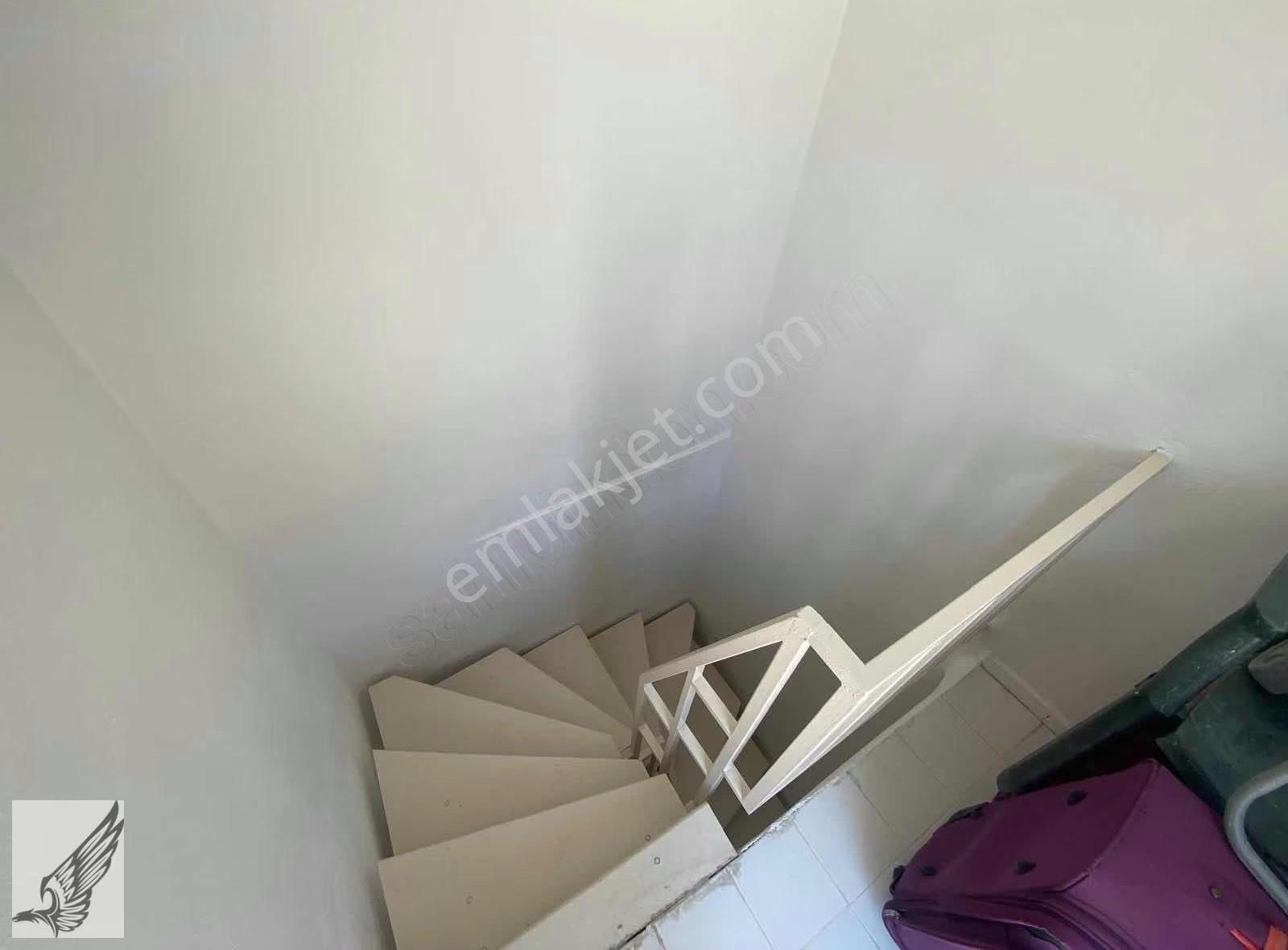 Seferihisar Banksis Sitesinde 3+2 Eşyalı Satılık Villa - Görsel 29