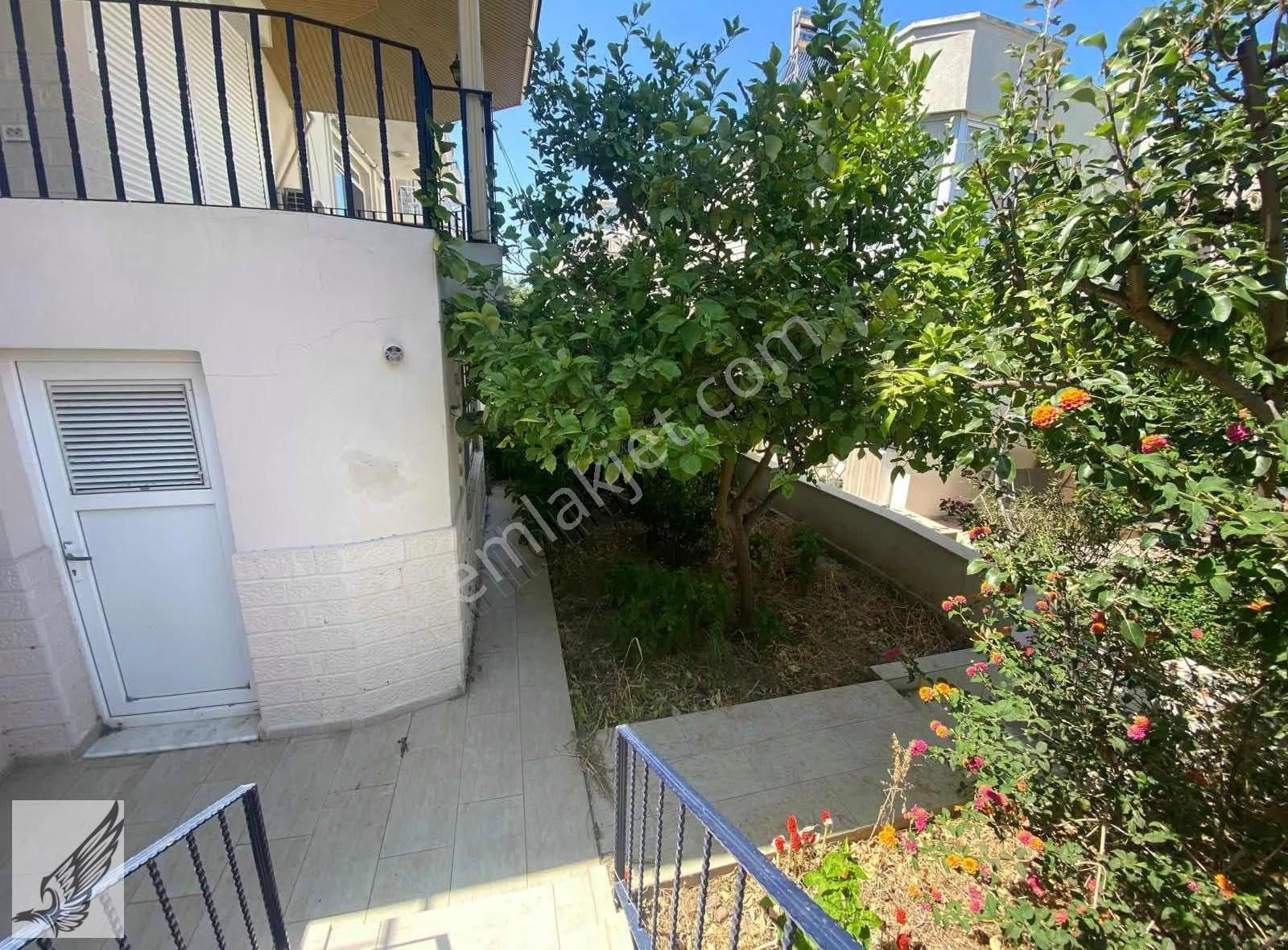 Seferihisar Banksis Sitesinde 3+2 Eşyalı Satılık Villa - Görsel 7