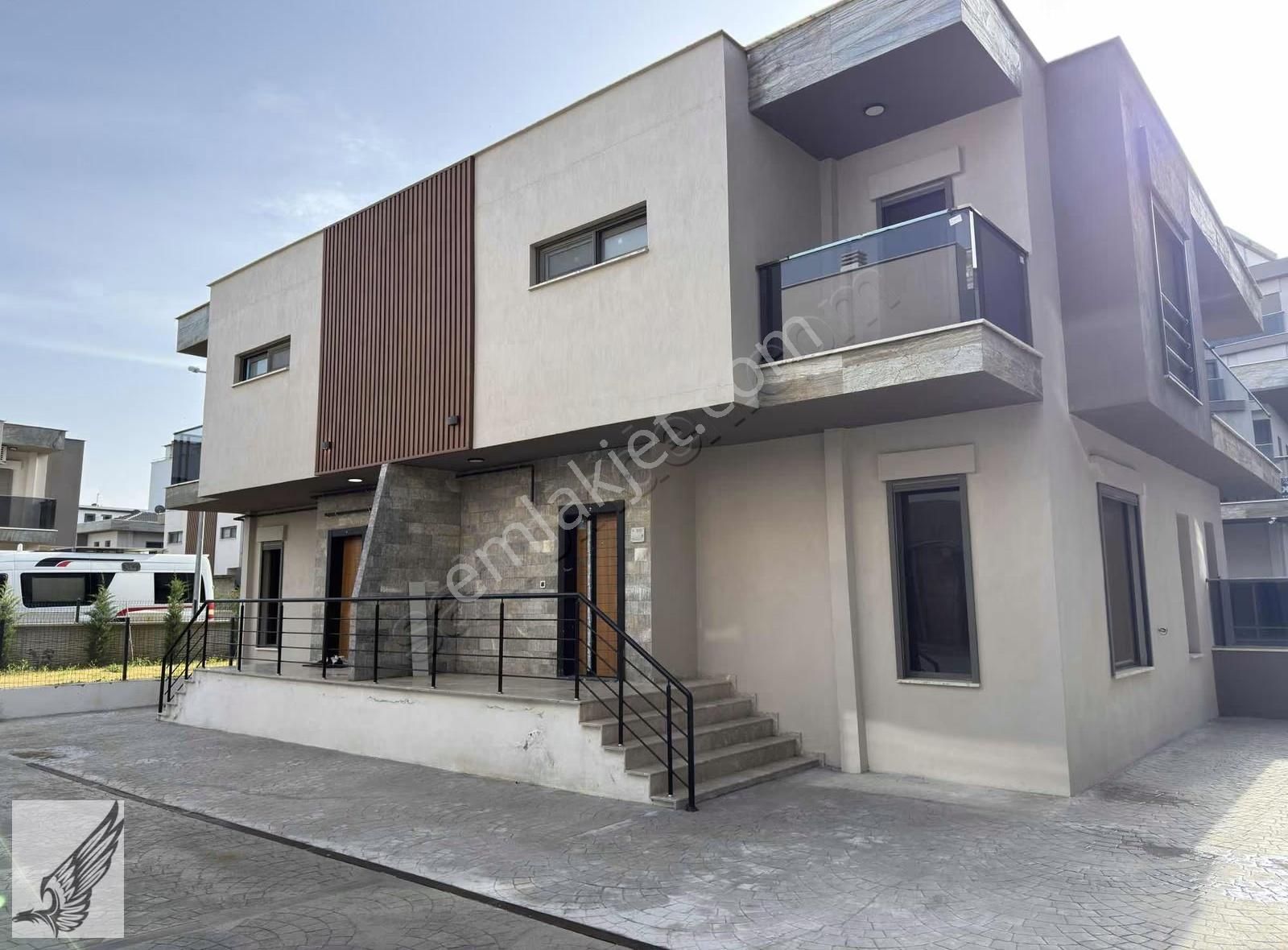 Semtin Gözde Mahallesinde 4+1 Lüks Villa - Görsel 5