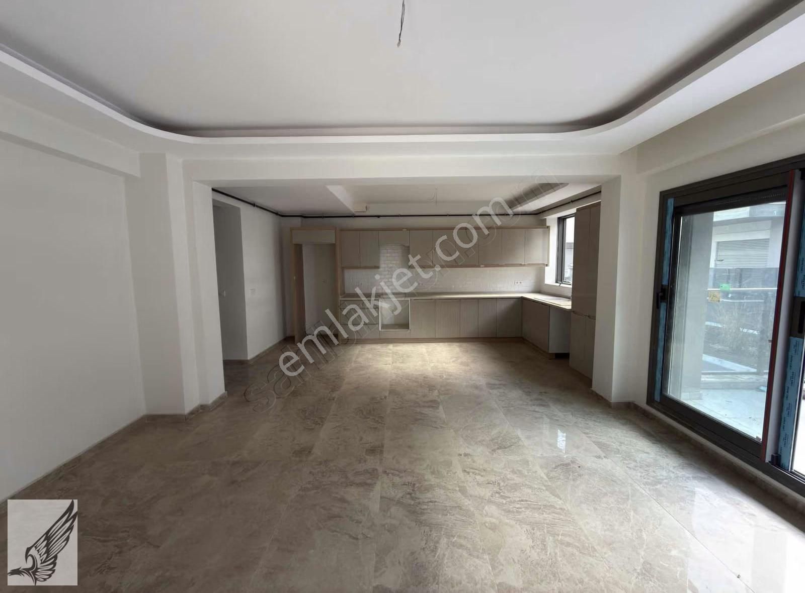 Semtin Gözde Mahallesinde 4+1 Lüks Villa - Görsel 14