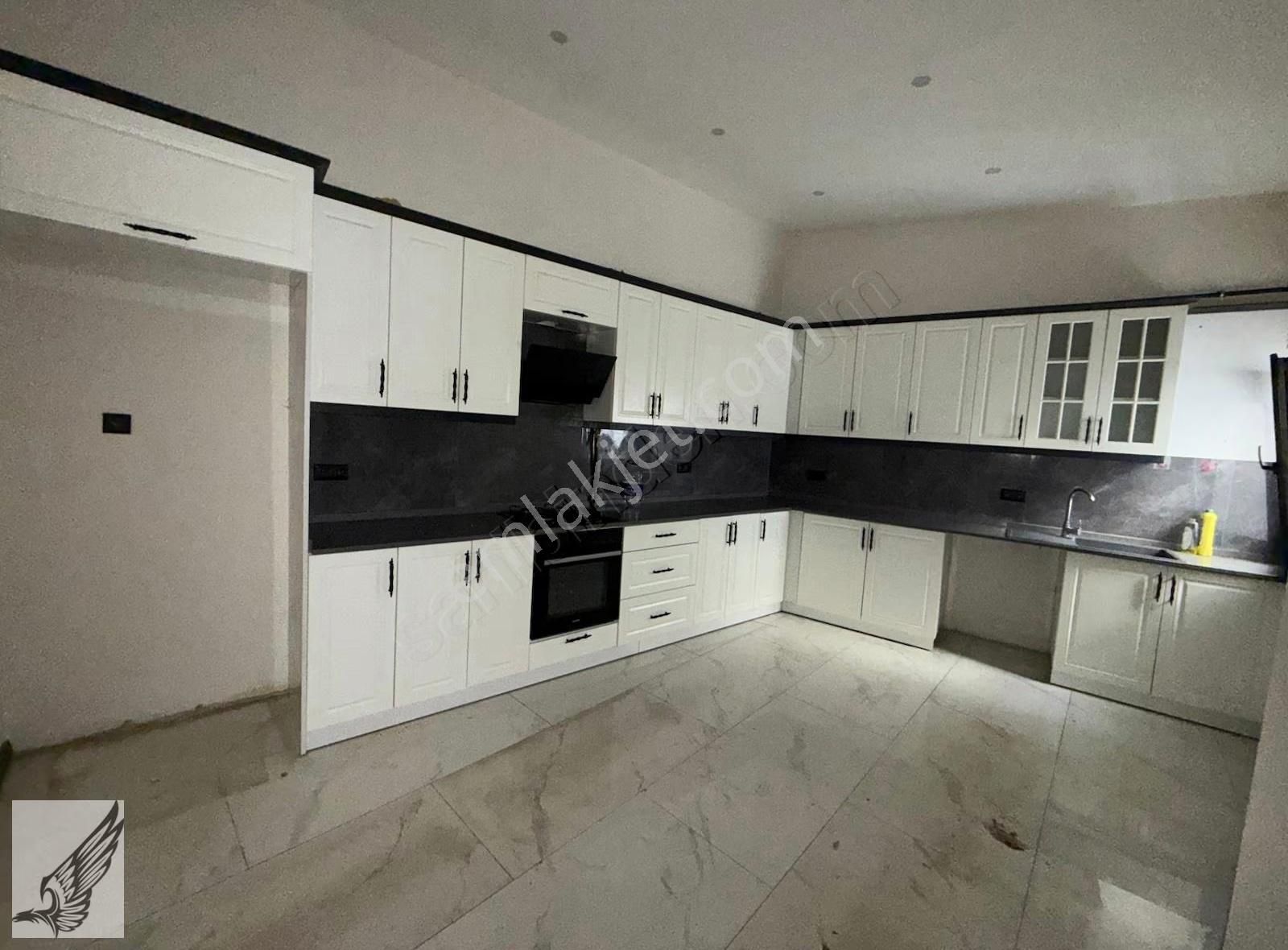 Şehrin Tam Göbeğinde Yeni Binada Kiralık 3+1 Dubleks Daire - Görsel 4