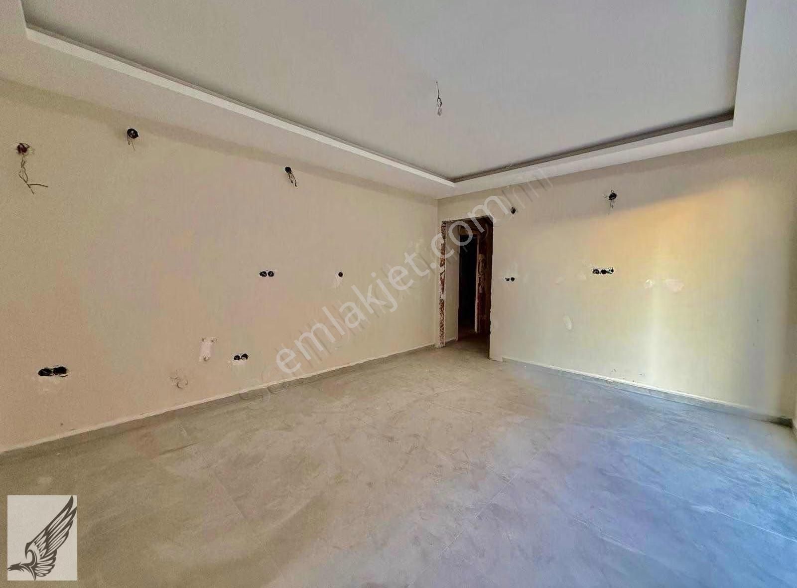 Hıdırlık Mahallesinde Köşe Konumda Geniş 1+1 - Görsel 10