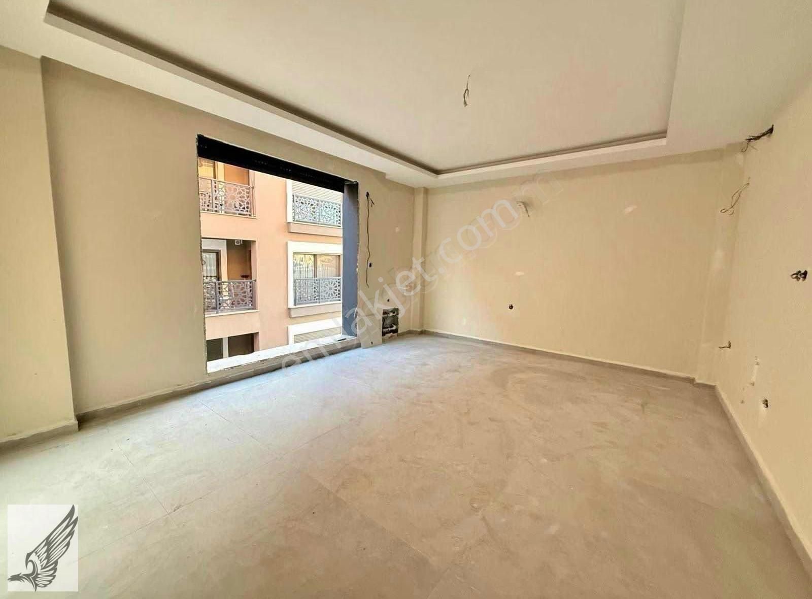 Hıdırlık Mahallesinde Köşe Konumda Geniş 1+1 - Görsel 5