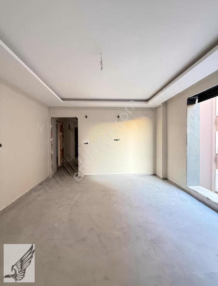 Hıdırlık Mahallesinde Köşe Konumda Geniş 1+1 - Görsel 15