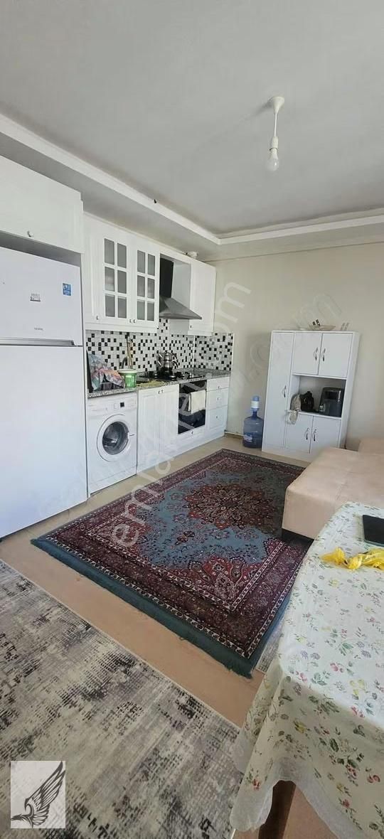 Hıdırlık Mahallesinde Köşe 1+1 Daire - Görsel 4