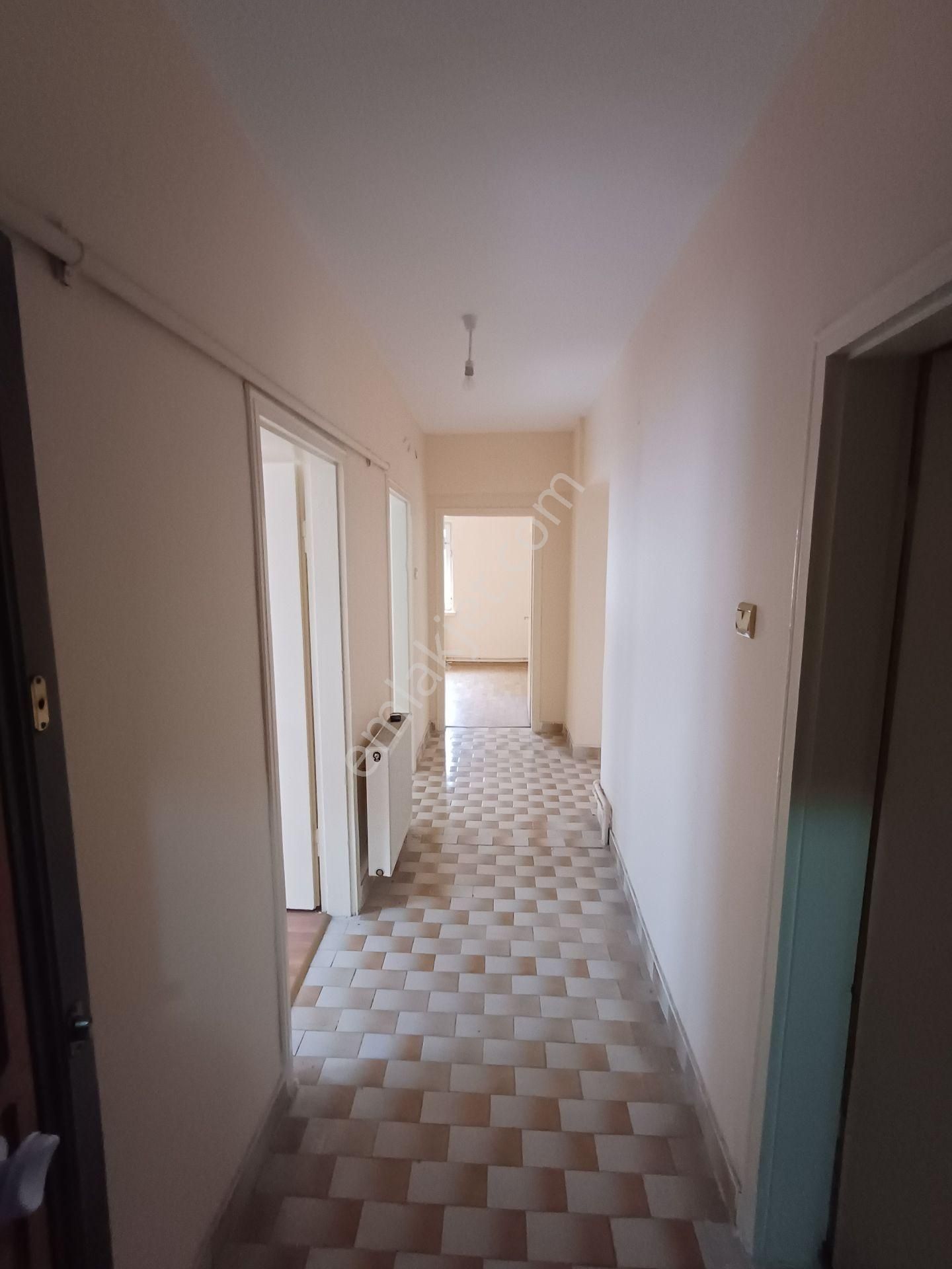 Sincan Tandoğan Mahallesinde Salon Bağımsız Satılık 3+1 Daire - Görsel 21