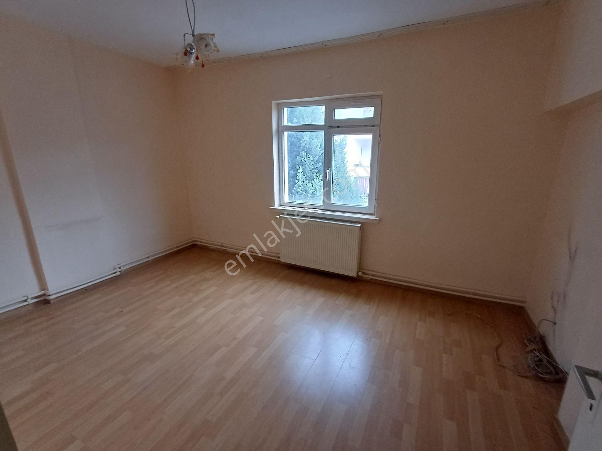Sincan Tandoğan Mahallesinde Salon Bağımsız Satılık 3+1 Daire - Görsel 12