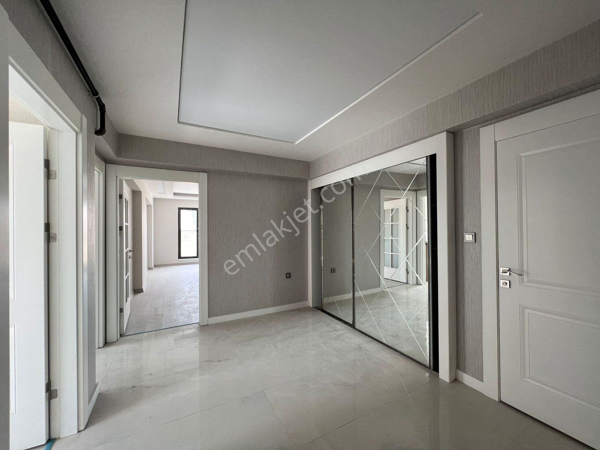 Kalecik Emlak'tan Hastane Yakını Full Donanımlı Lüx Sitede G.odalı 4+1 - Görsel 22