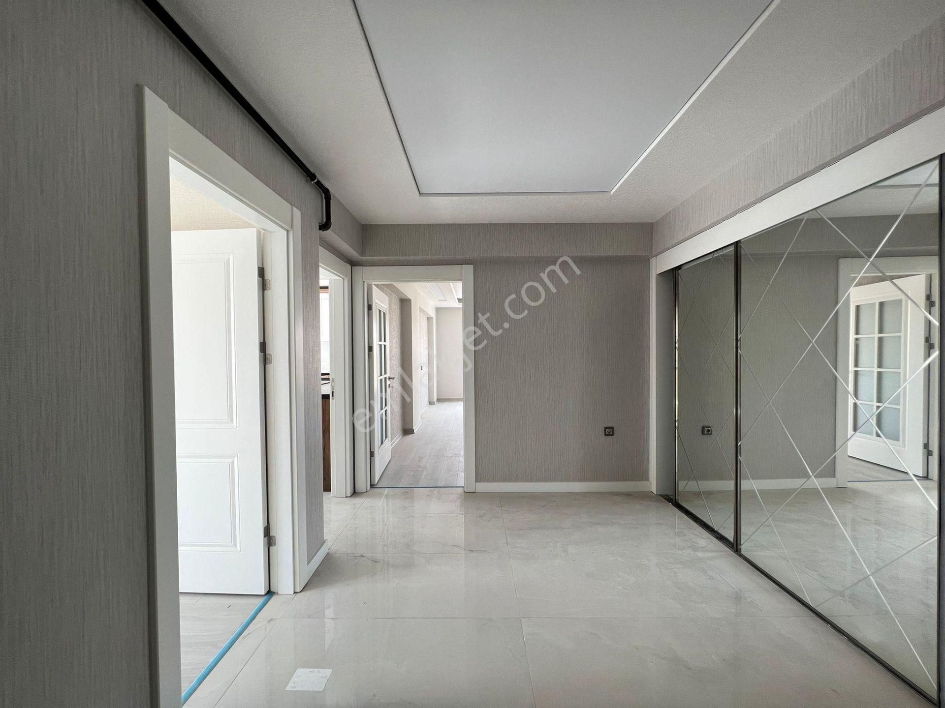 Kalecik Emlak'tan Hastane Yakını Full Donanımlı Lüx Sitede G.odalı 4+1 - Görsel 21