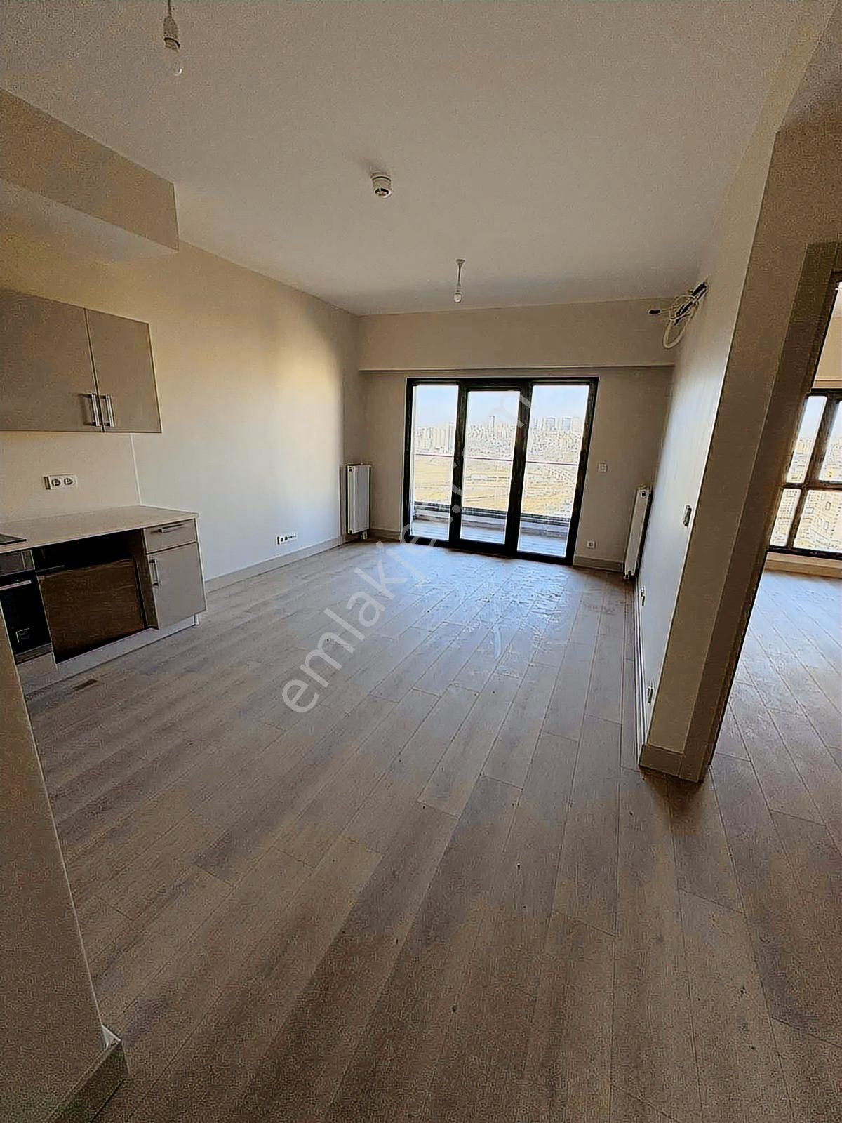 Modernyaka Tek Yetkili Kiralık Ofisi 1+1 Kiralık (my148)