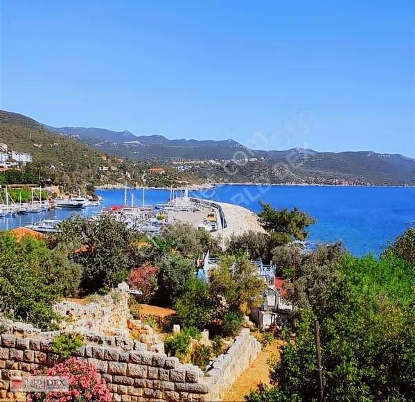 Kaş Merkezde Önü Kapanmaz Full Deniz Manzaralı Nadir 3+1 Daire