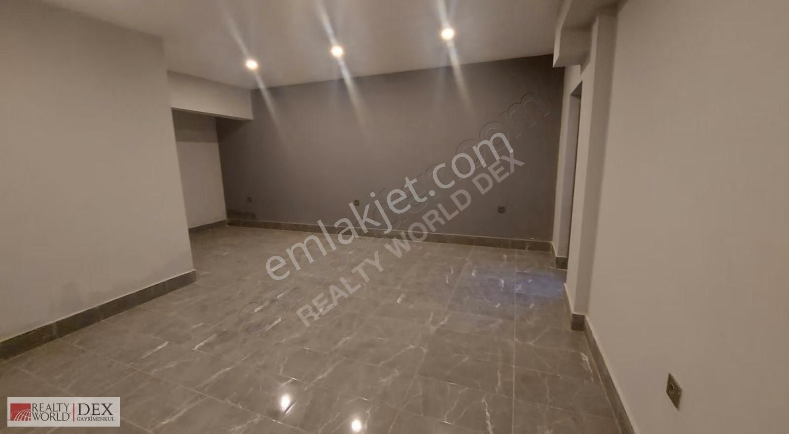 Altıntaşta Sıfır Satılık 1+1 Havuzlu Site,güvenlik,spor Salon - Görsel 23