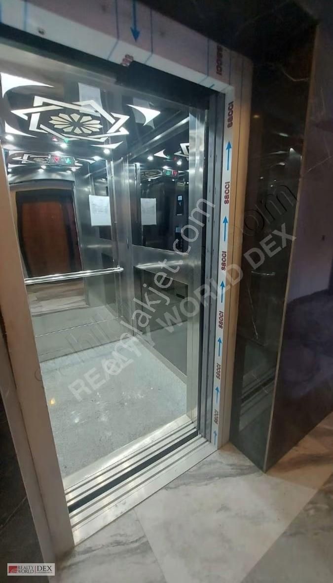 Altıntaşta Sıfır Satılık 1+1 Havuzlu Site,güvenlik,spor Salon - Görsel 10