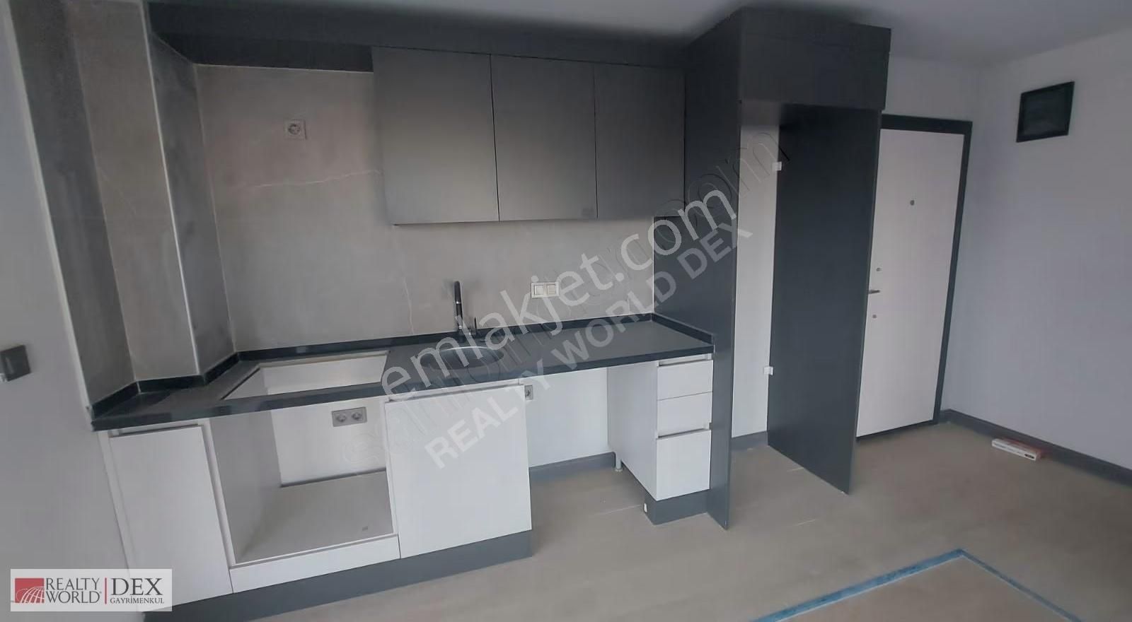 Altıntaşta Sıfır Satılık 1+1 Havuzlu Site,güvenlik,spor Salon - Görsel 27